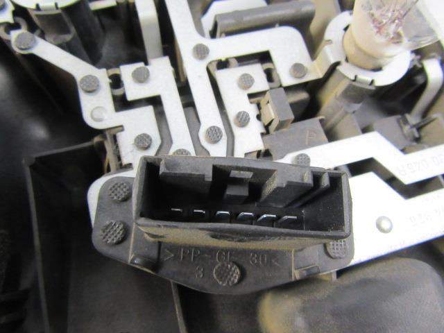 PILOTO TRASERO IZQUIERDO BMW 320 63218364921 63218364921 - Vista 3