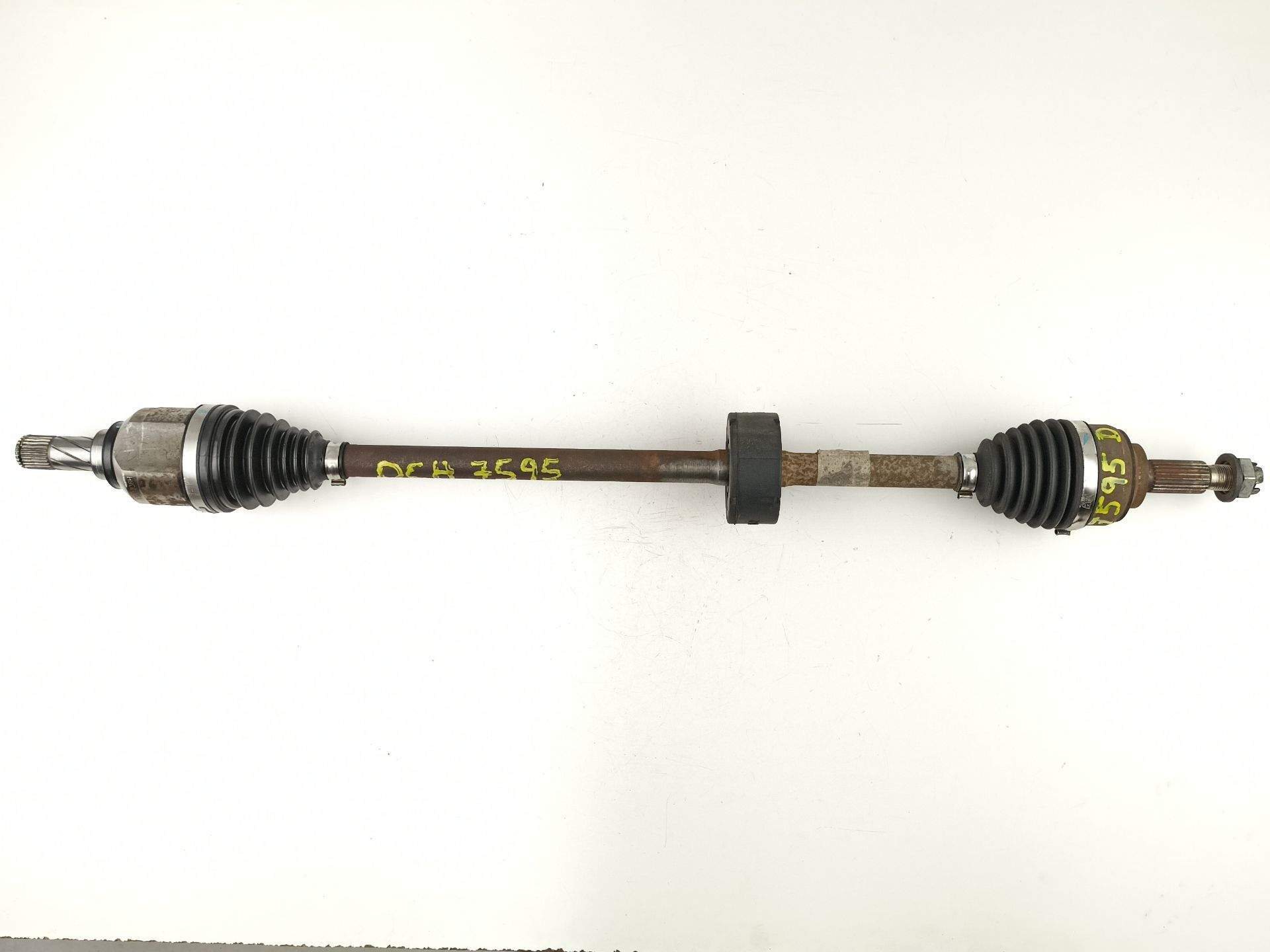 TRANSMISION DELANTERA DERECHA DACIA SANDERO 391006553R 391006553R