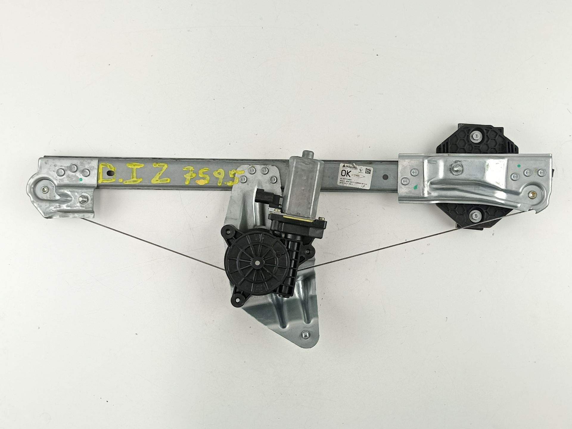 ELEVALUNAS DELANTERO IZQUIERDO DACIA SANDERO 807213282R 807213282R