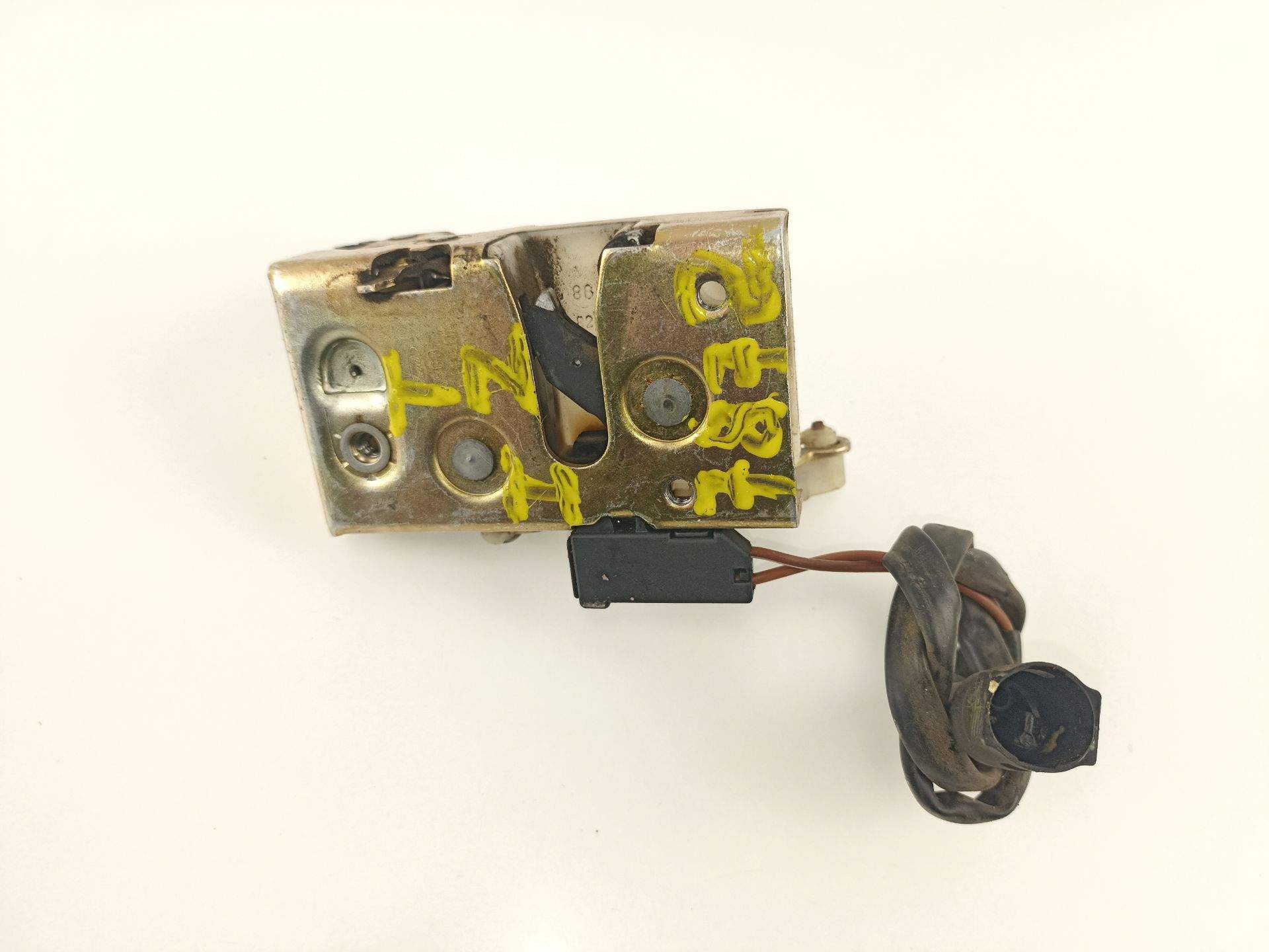 CERRADURA PUERTA TRASERA IZQUIERDA FORD SCORPIO I Sedán (GGE) 85GBA26413DA 85GBA26413DA - Vista 2