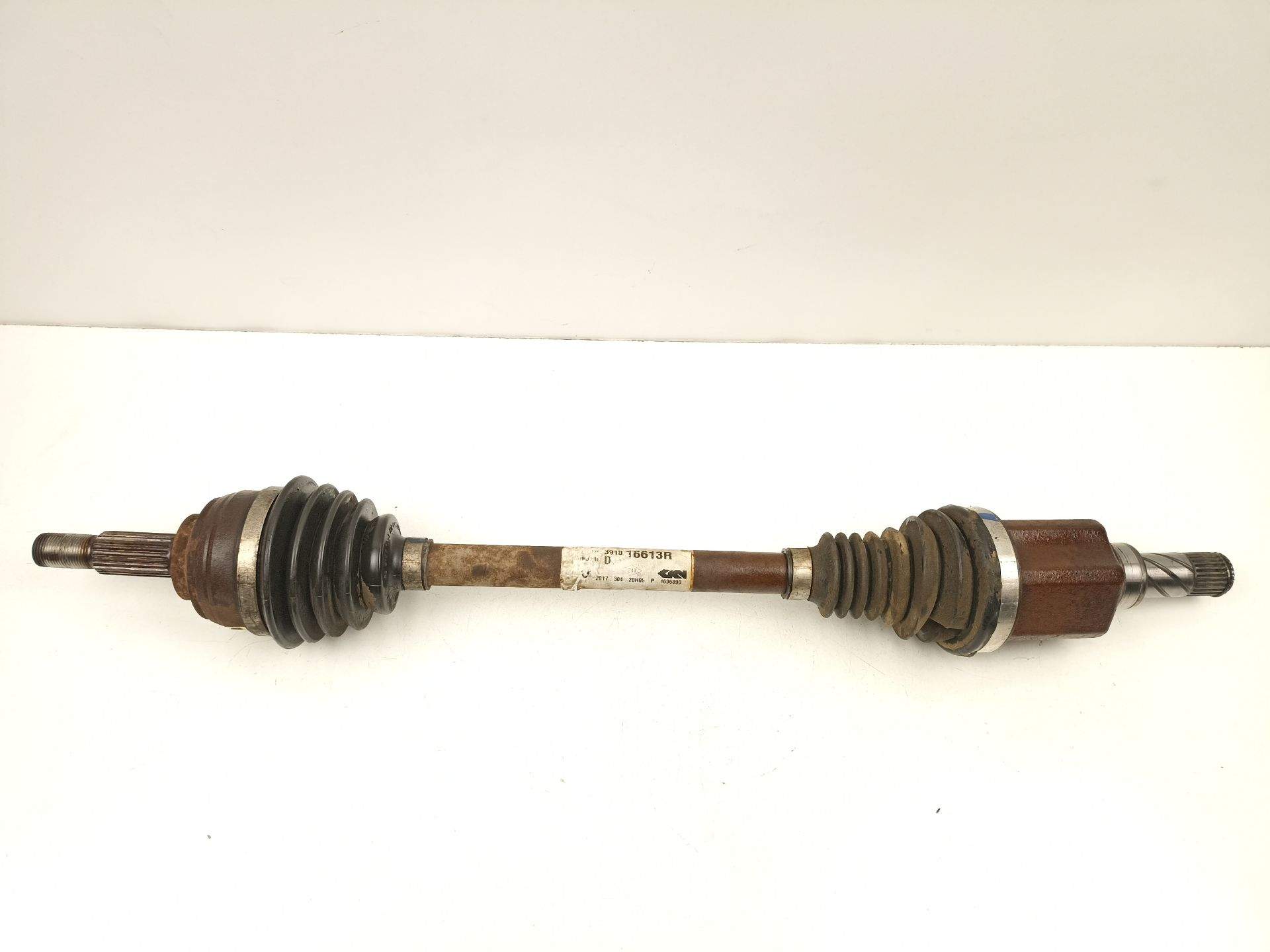 TRANSMISION DELANTERA IZQUIERDA DACIA SANDERO II (B8_) 391016613R 391016613R