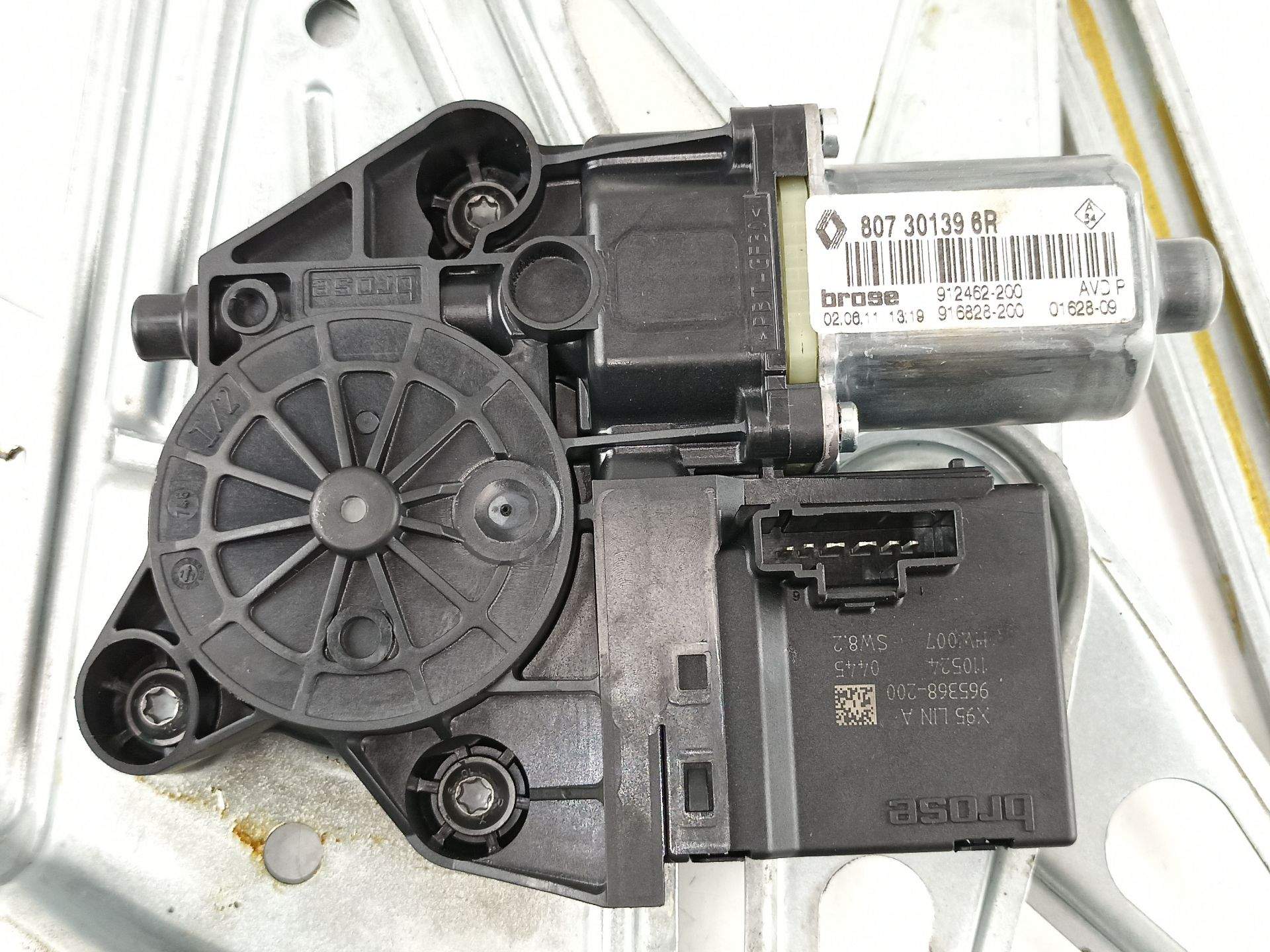 ELEVALUNAS DELANTERO DERECHO RENAULT MEGANE III Hatchback (BZ0/1_, B3_) 807200001R / 0130822478 / 807301396R 807200001R0130822478807301396R - Vista 2
