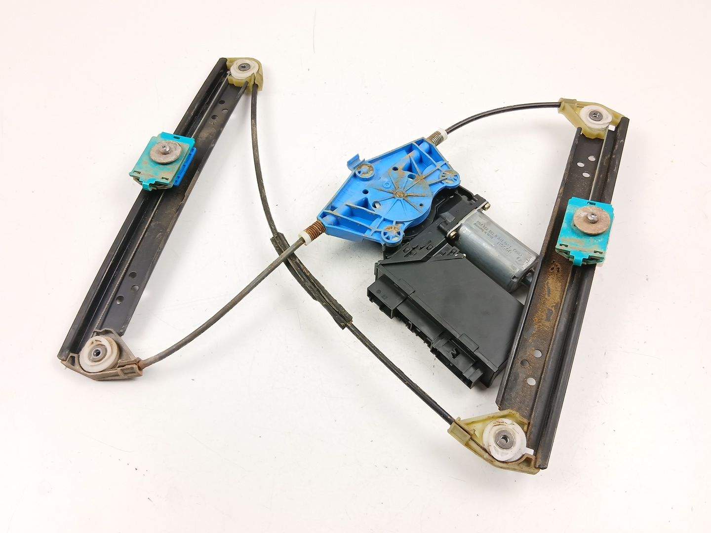 ELEVALUNAS TRASERO IZQUIERDO VOLKSWAGEN TOUAREG (7LA, 7L6, 7L7) 7L0959795 7L0959795