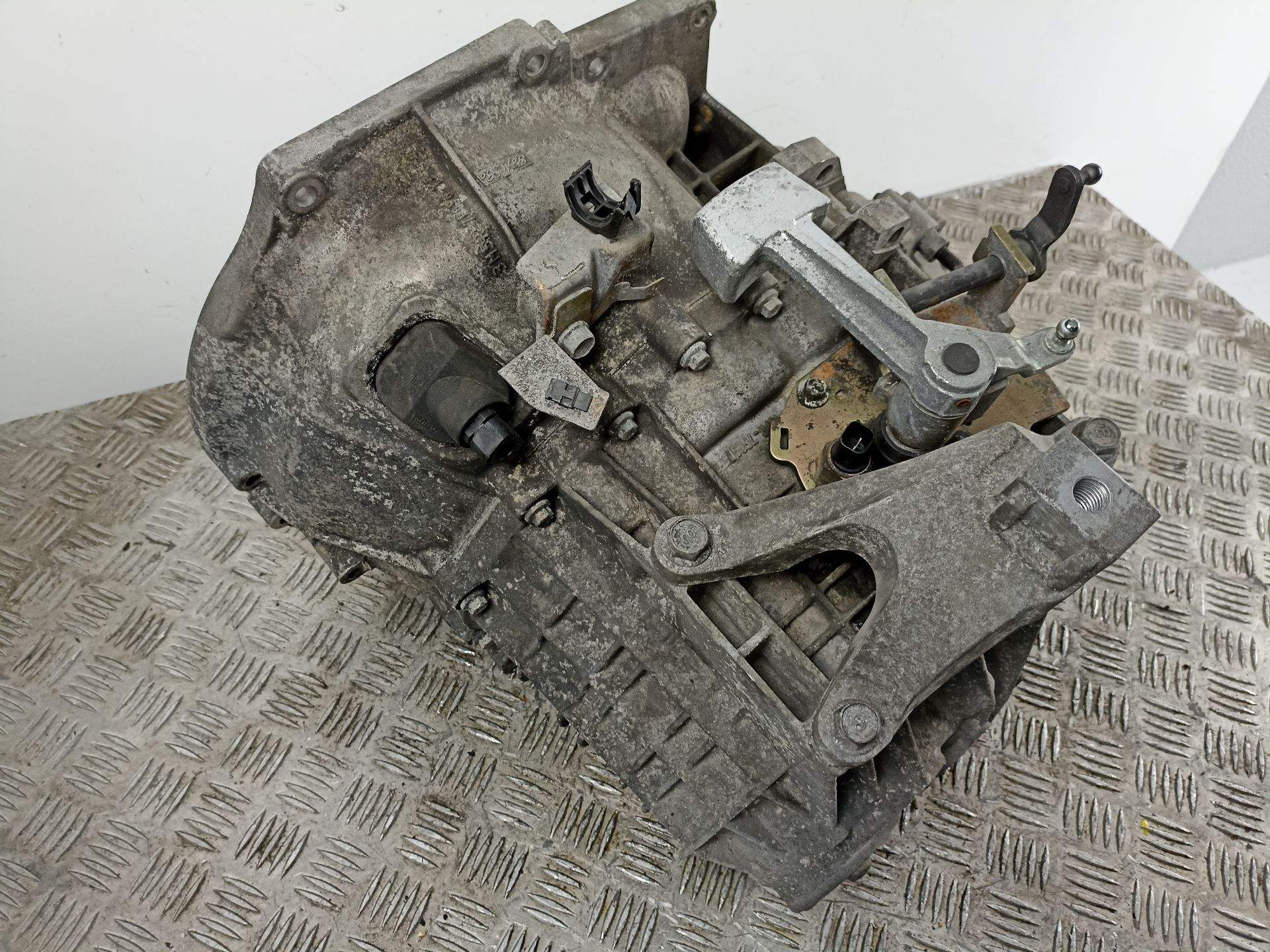 CAJA CAMBIOS 5V TURBO DIESEL MAZDA 3 3M5R7002YF 3M5R7002YF - Vista 2
