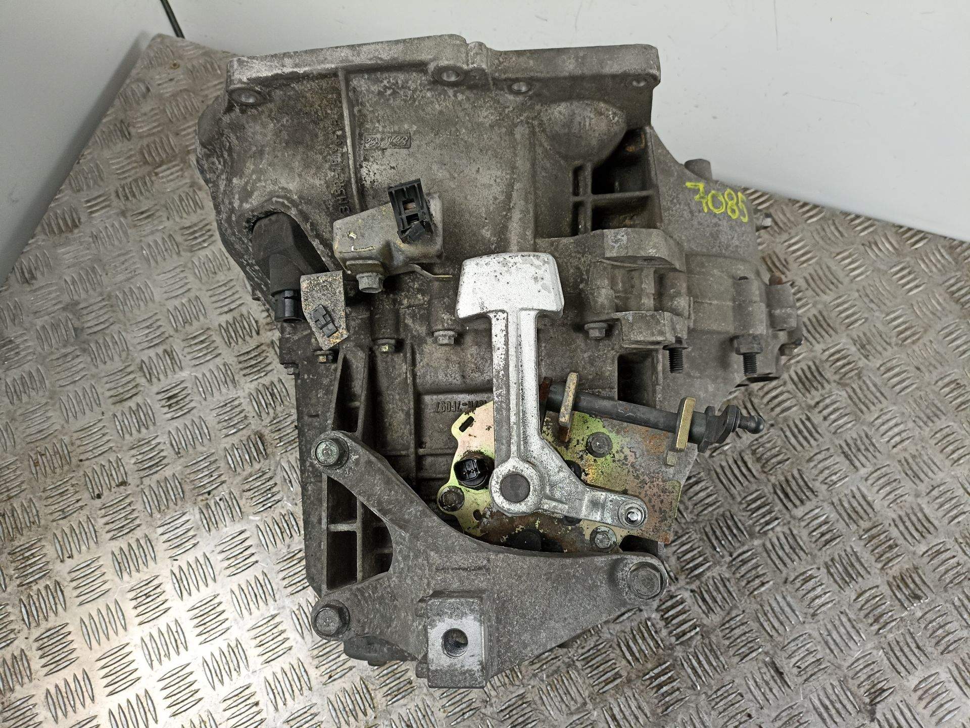 CAJA CAMBIOS 5V TURBO DIESEL MAZDA 3 3M5R7002YF 3M5R7002YF - Vista 3