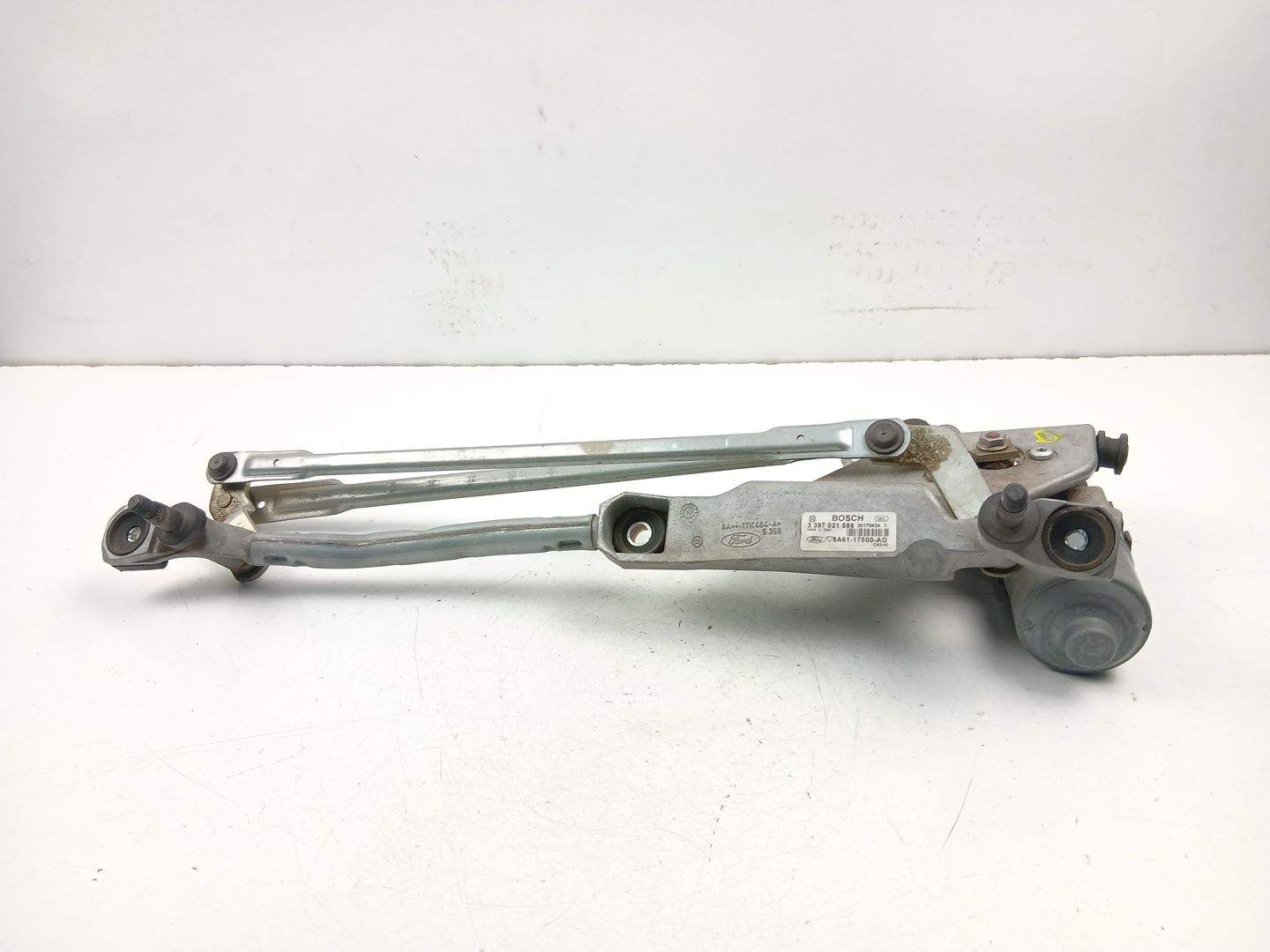 MOTOR LIMPIA DELANTERO FORD FIESTA VI (CB1, CCN) 8A6117500AG / 3397021586 8A6117500AG3397021586 - Vista 3
