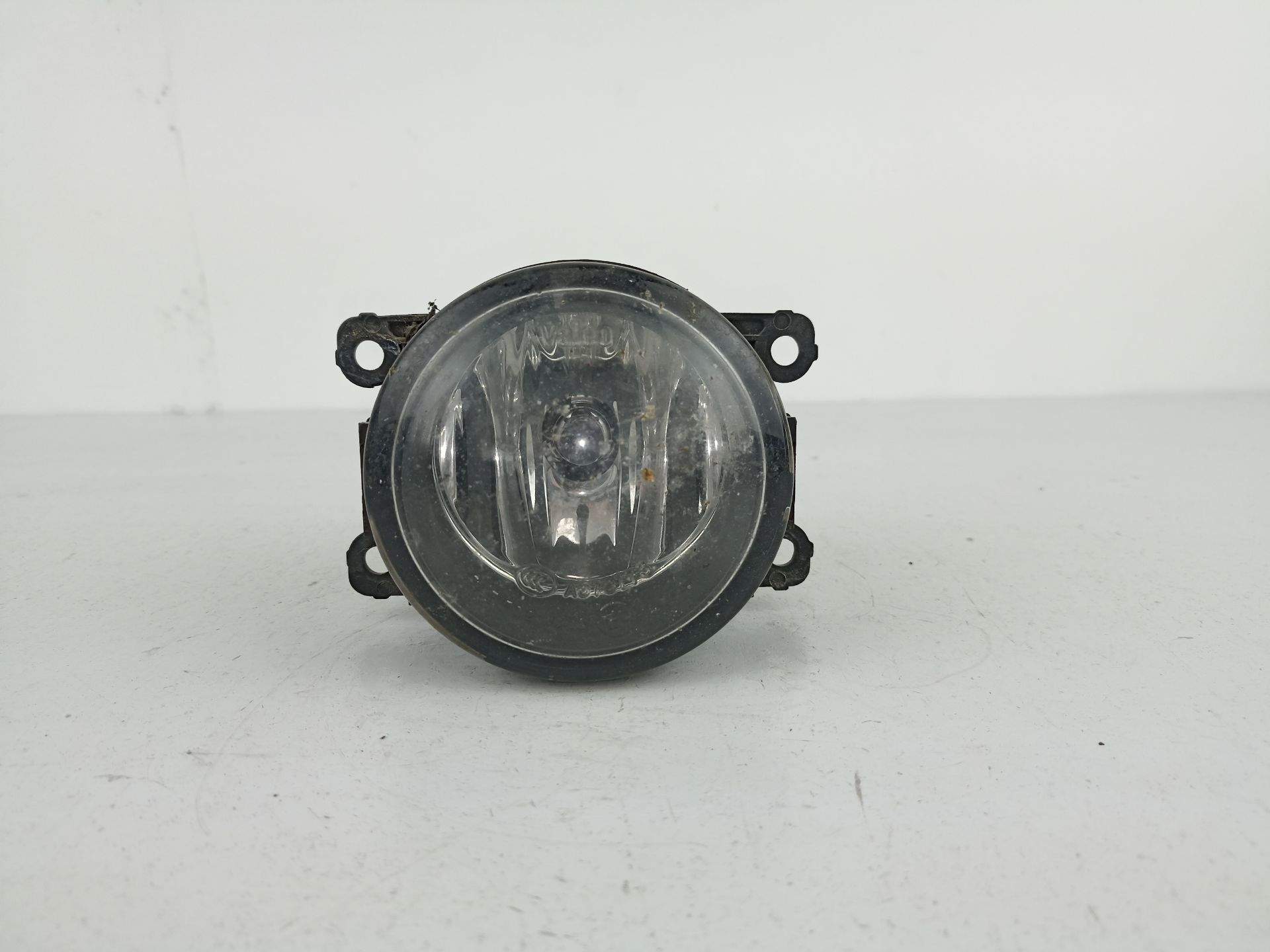 ANTINIEBLA DERECHO DACIA Sandero 8200074008 8200074008
