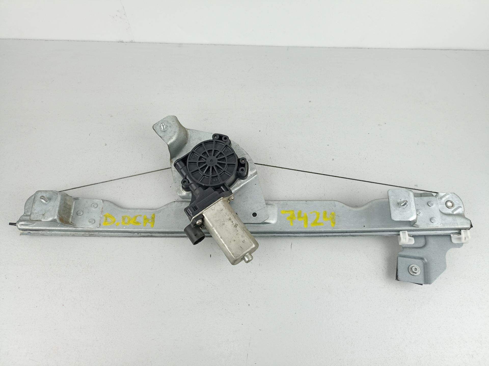 ELEVALUNAS DELANTERO DERECHO DACIA Sandero 8200733828 8200733828