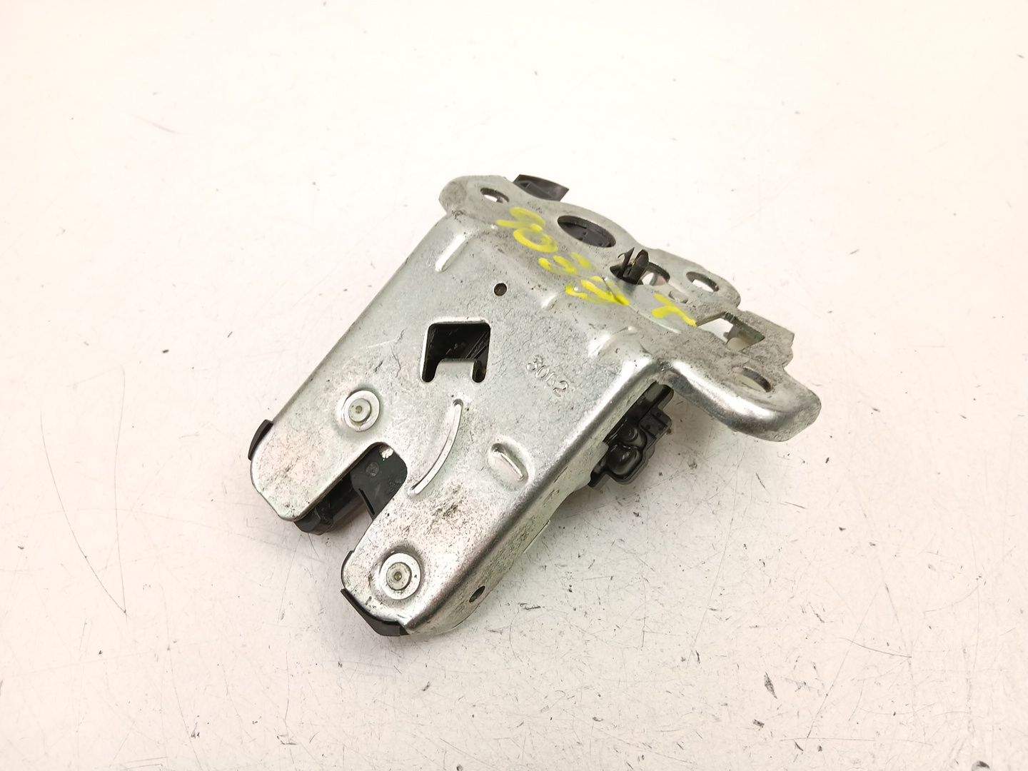 CERRADURA MALETERO / PORTON SEAT EXEO ST (3R5) 8K9827505A 8K9827505A