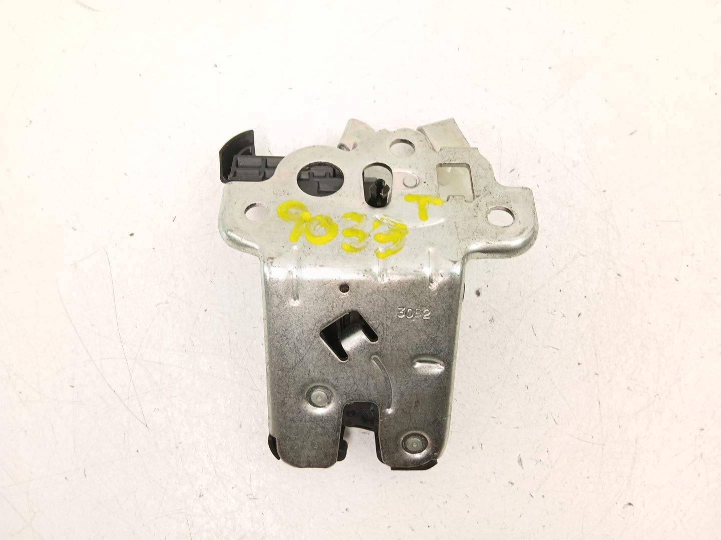 CERRADURA MALETERO / PORTON SEAT EXEO ST (3R5) 8K9827505A 8K9827505A - Vista 2