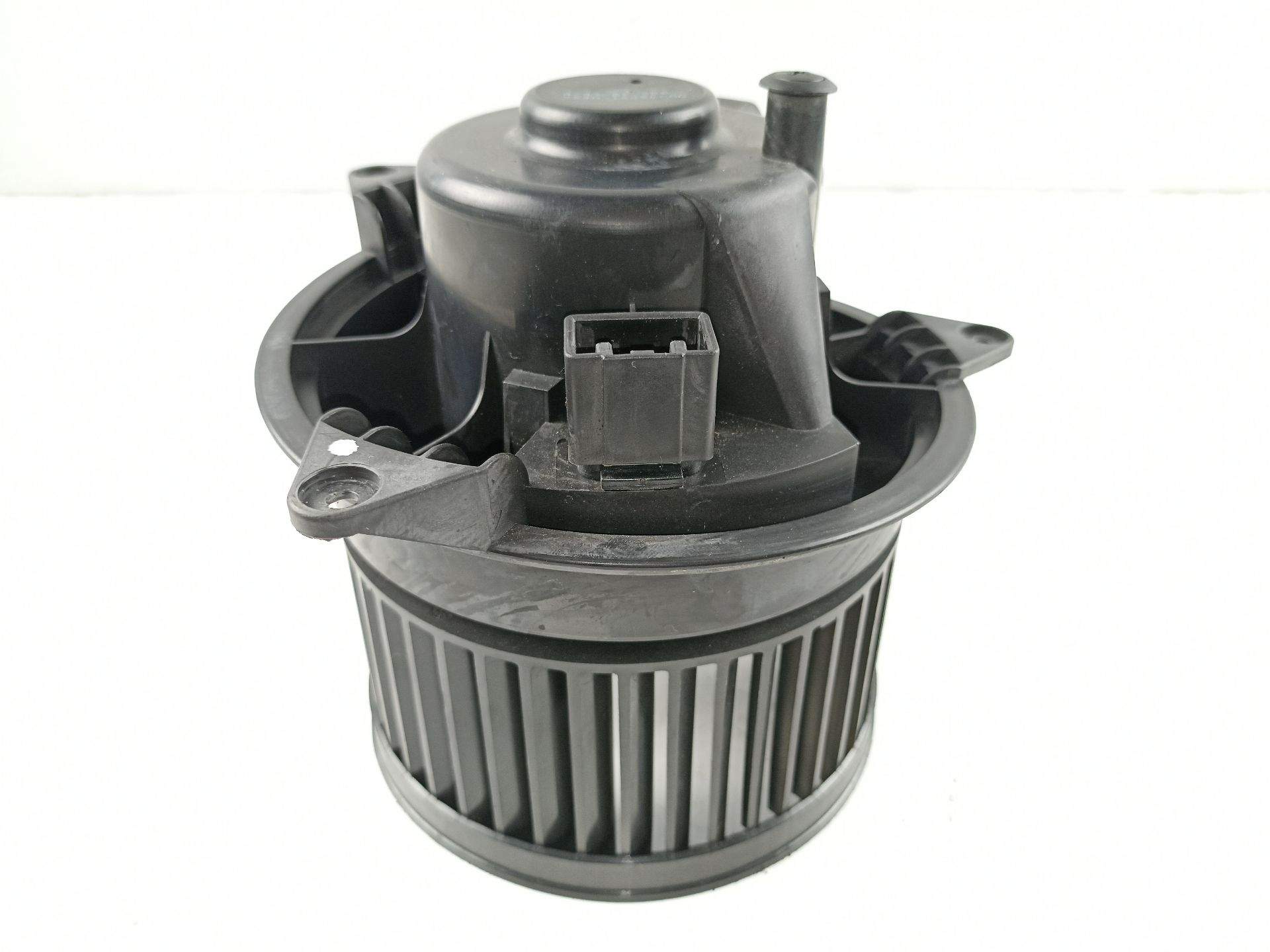 MOTOR CALEFACCION FORD TRANSIT CONNECT (P65_, P70_, P80_) 1111936 / 3M5H18B647BA / XS4H18456AD 11119363M5H18B647BAXS4H18456AD - Vista 2