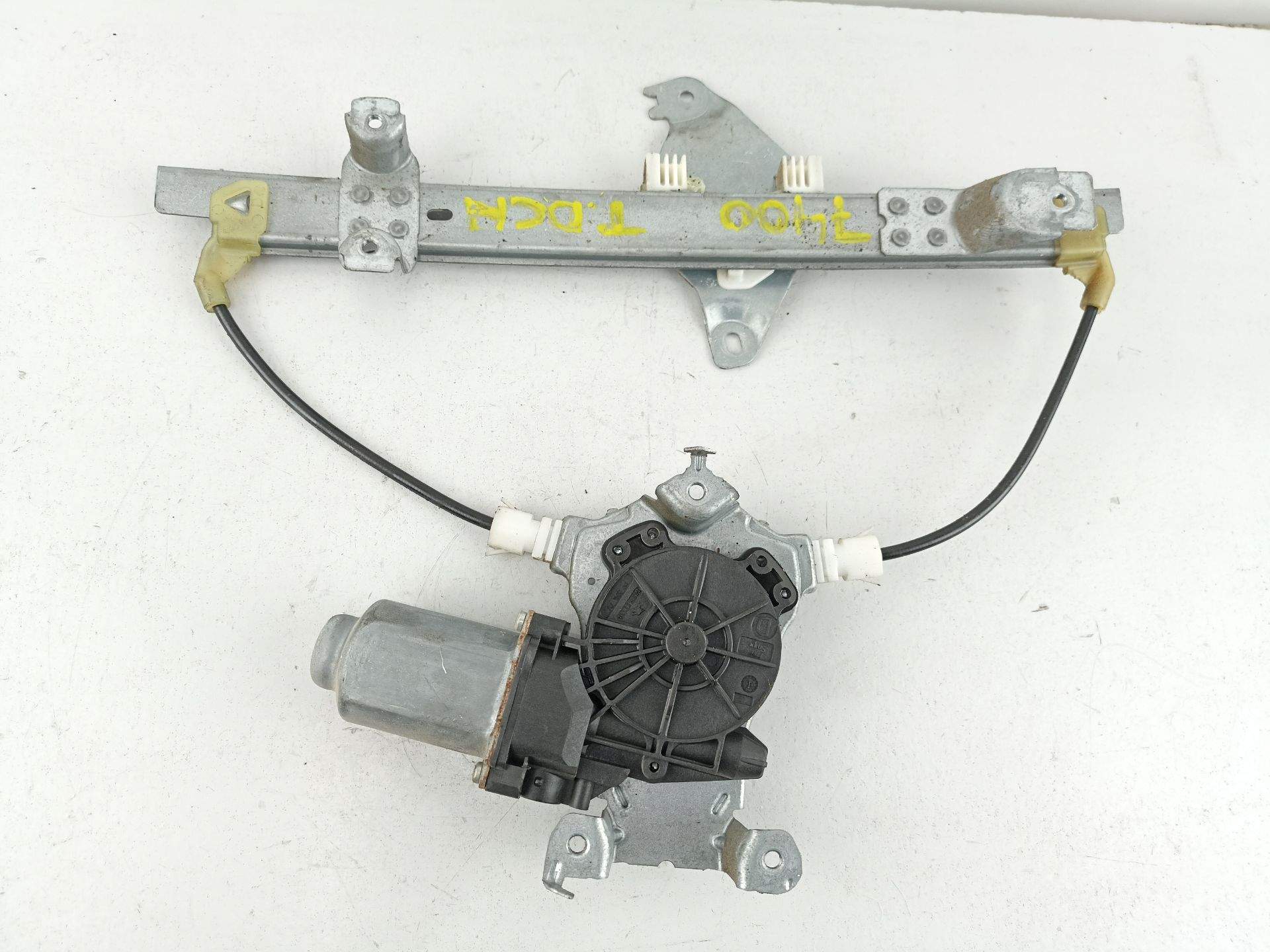 ELEVALUNAS TRASERO DERECHO NISSAN QASHQAI (J10) 82700JD400 / 402052A 82700JD400402052A - Vista 2