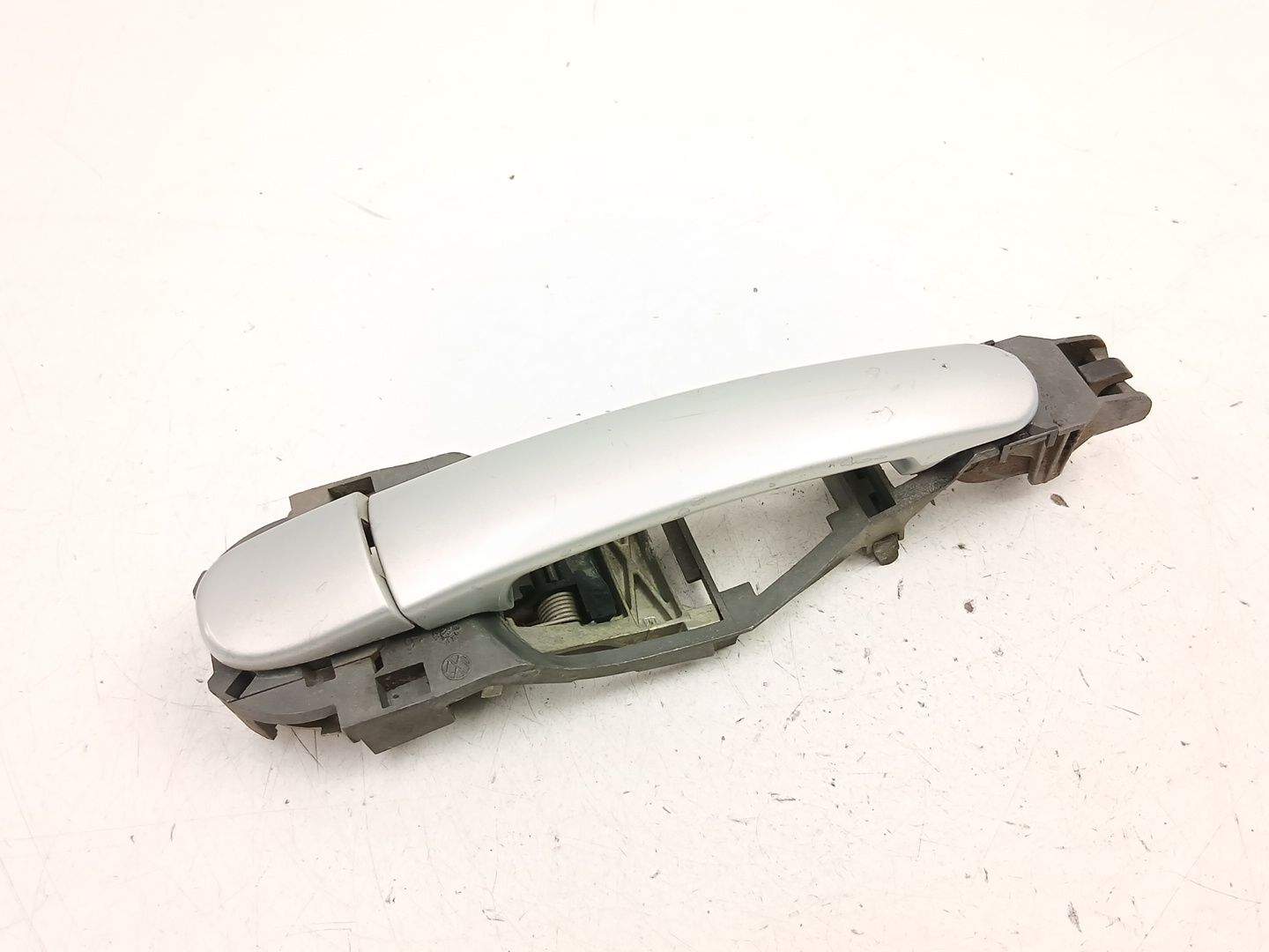 MANILLA TRASERA IZQUIERDA VOLKSWAGEN GOLF IV (1J1) 3B0837885D 3B0837885D