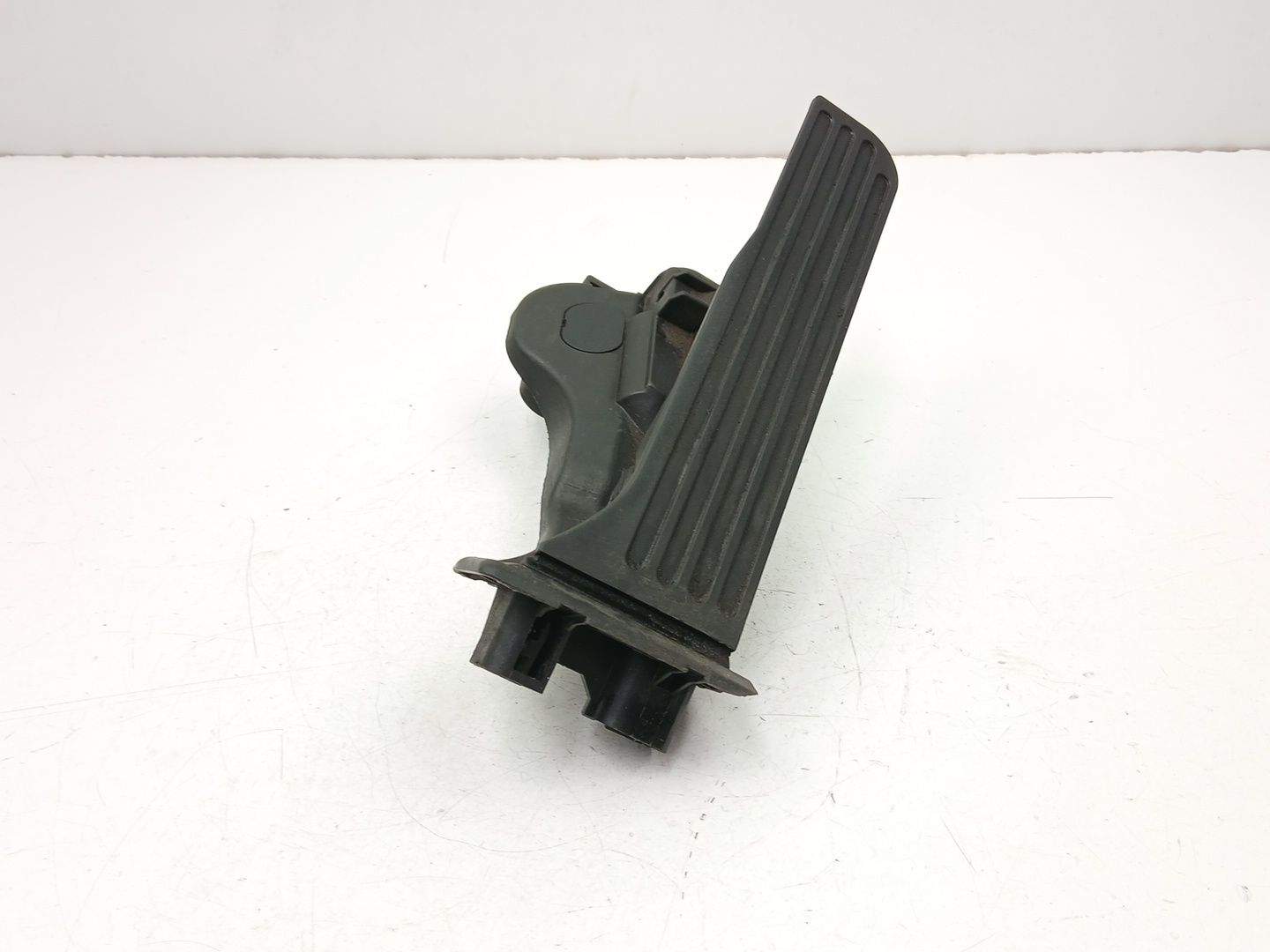 POTENCIOMETRO ACELERACION SKODA SUPERB II (3T4) 1K1721503P 1K1721503P - Vista 3