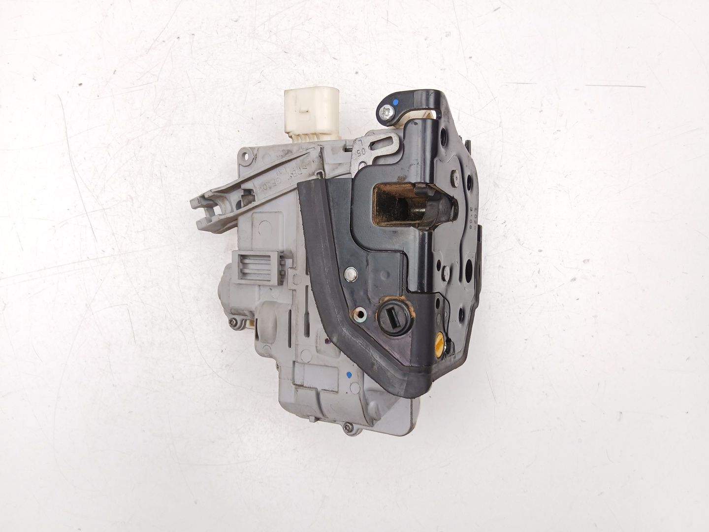 CERRADURA PUERTA TRASERA IZQUIERDA SKODA SUPERB II (3T4) 3C4839015A 3C4839015A - Vista 2