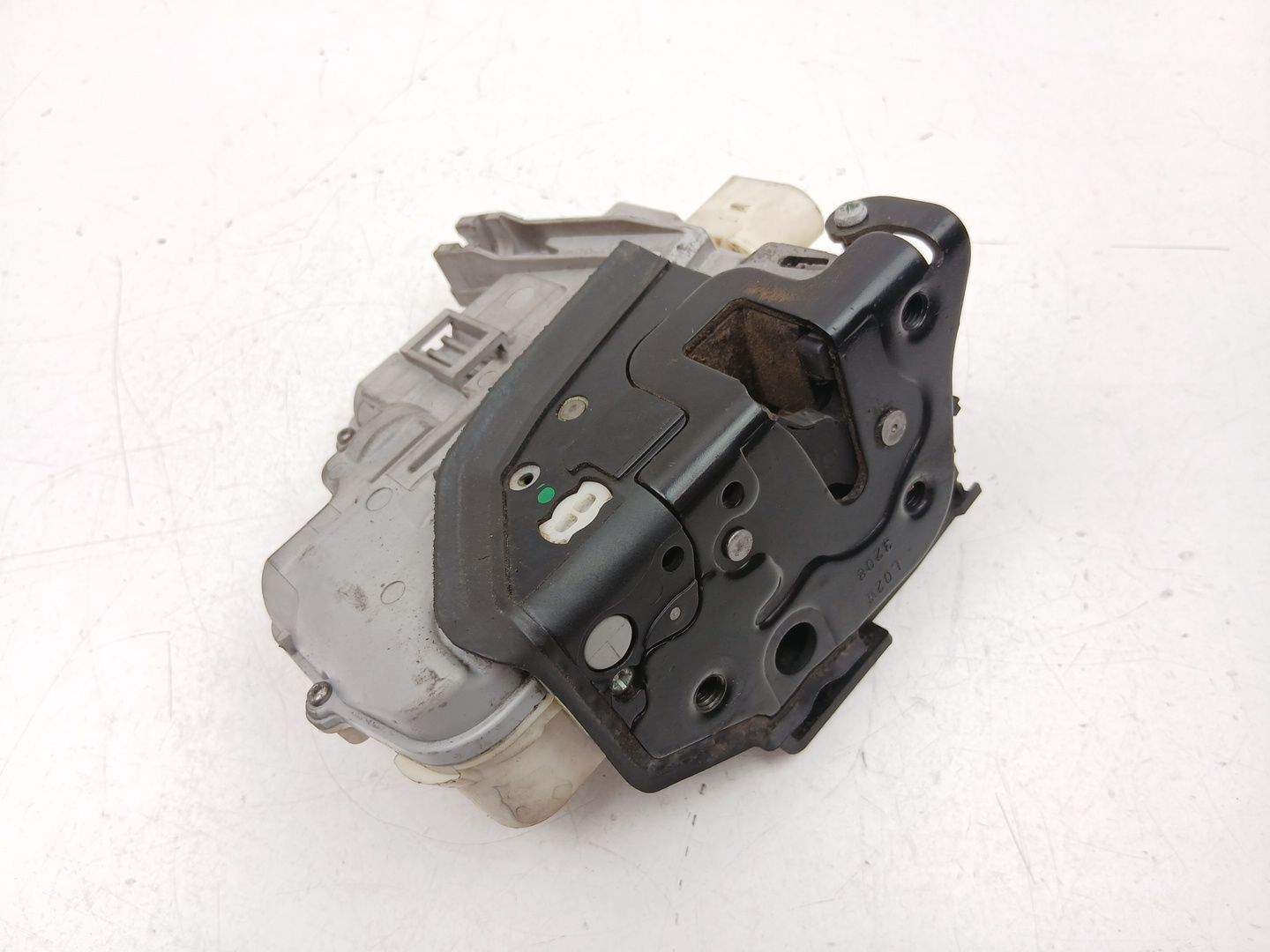 CERRADURA PUERTA DELANTERA IZQUIERDA SKODA SUPERB II (3T4) 3C1837015A 3C1837015A