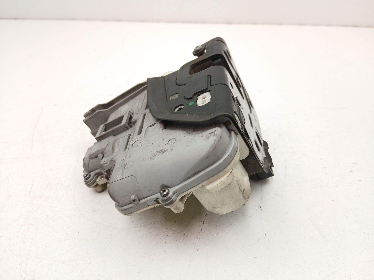 CERRADURA PUERTA DELANTERA IZQUIERDA SKODA SUPERB II (3T4) 3C1837015A 3C1837015A - Vista 3