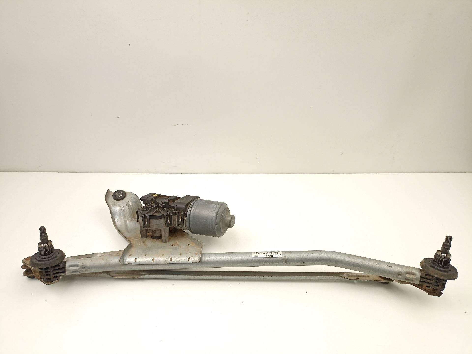 MOTOR LIMPIA DELANTERO DACIA DUSTER (HS_) 8200619512 / 3397020879 82006195123397020879 - Vista 3
