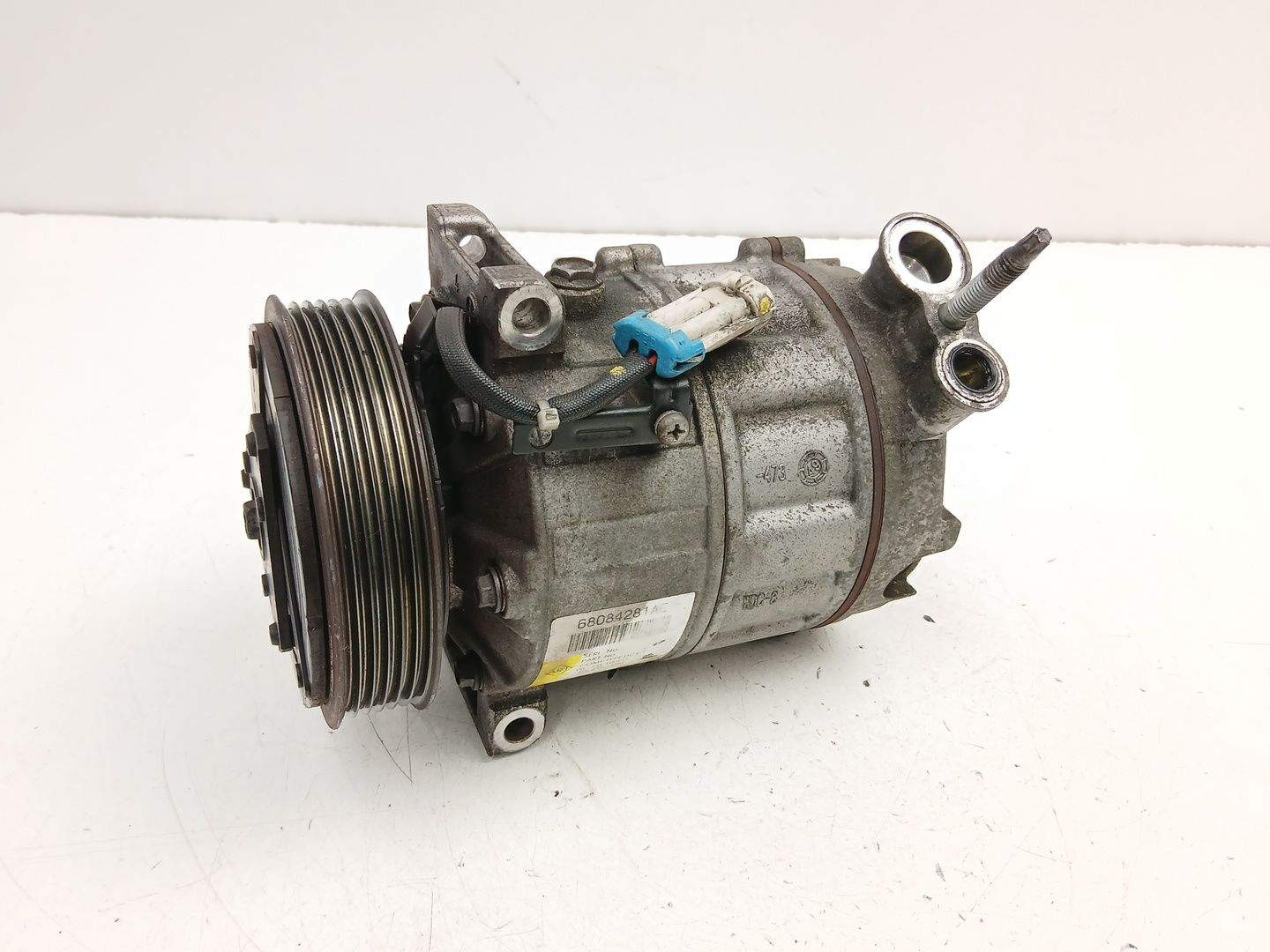 COMPRESOR AIRE ACONDICIONADO FIAT FREEMONT (345_) 68084281AE 68084281AE