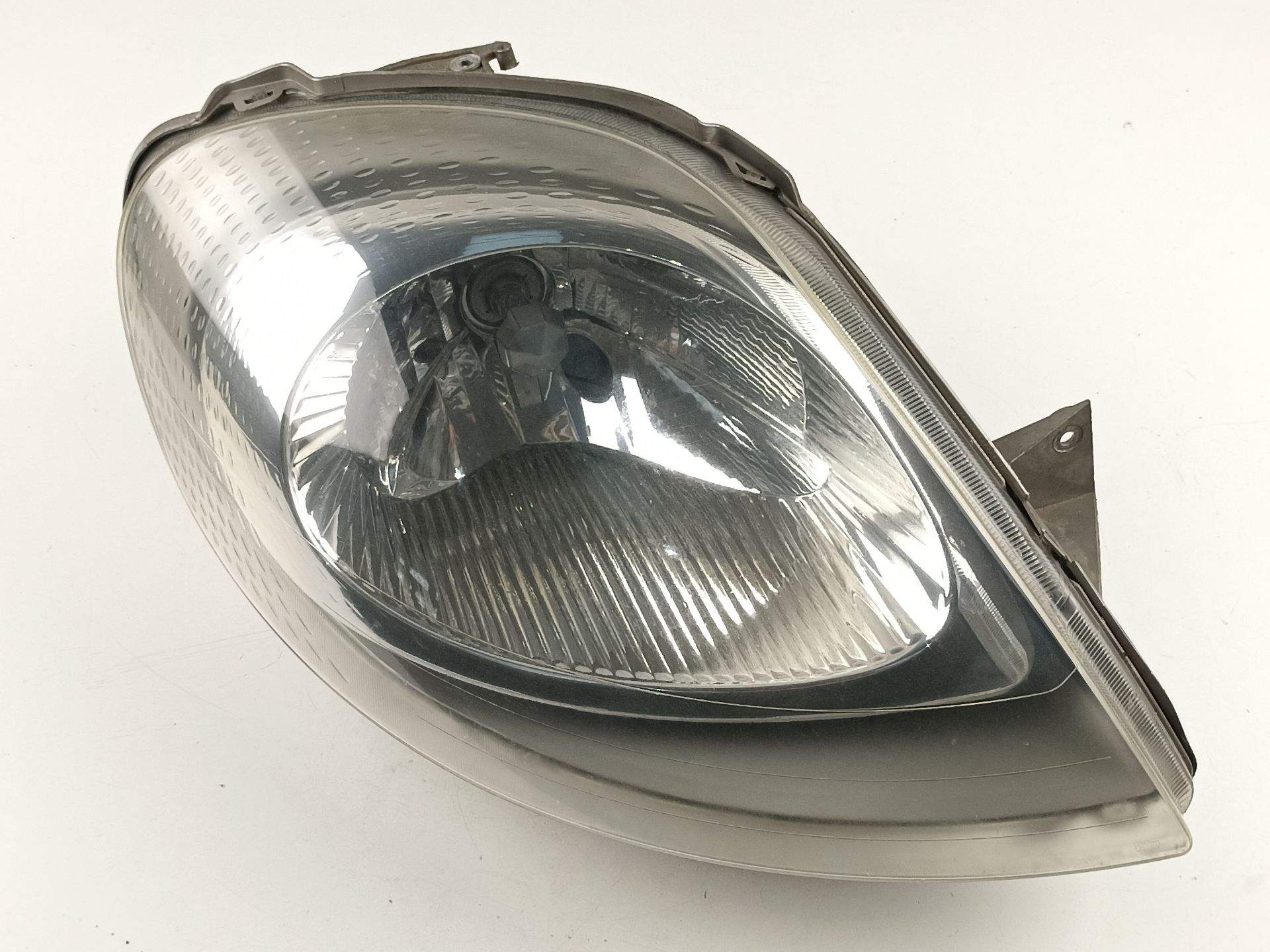FARO DERECHO RENAULT TRAFIC II Furgoneta (FL) 7700311372 / 91165720 770031137291165720