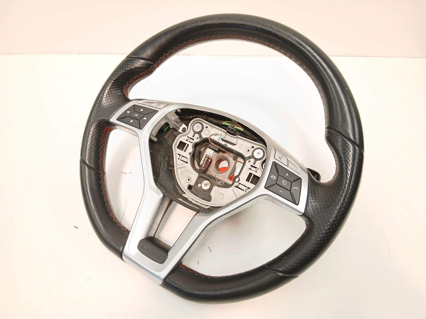 VOLANTE MERCEDES-BENZ CLASE A (W176) A1724601803 A1724601803
