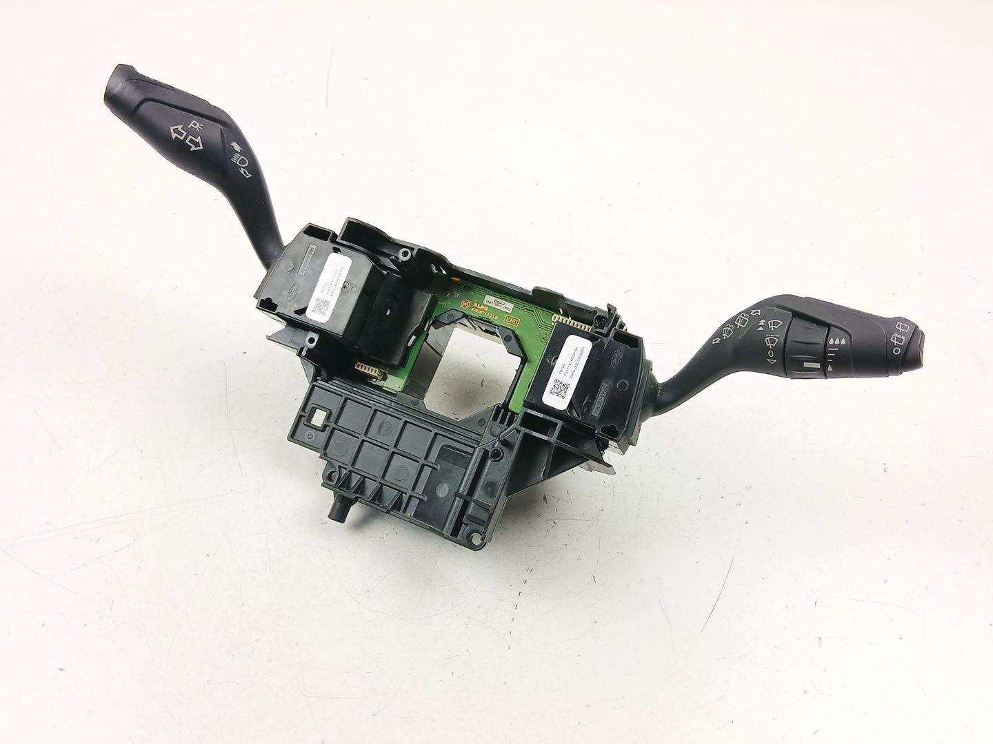 MANDO LUCES Y LIMPIAS FORD FOCUS III F1ET13N064AC / F1ET17A553BA / AV6T13335AE F1ET13N064ACF1ET17A553BAAV6T13335AE