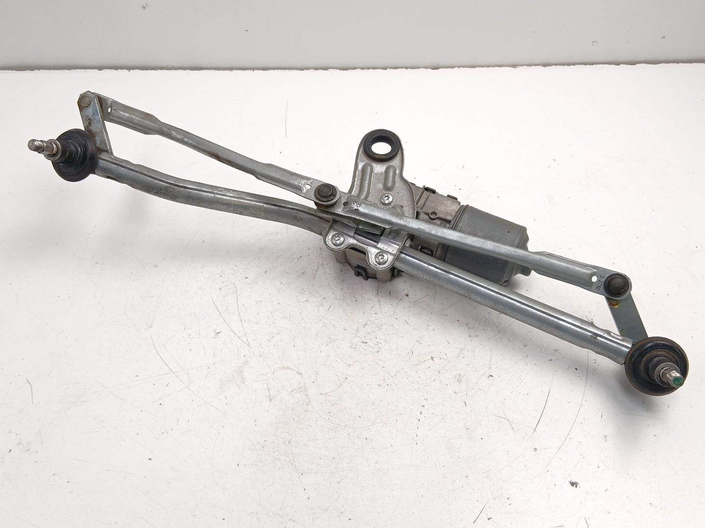 MOTOR LIMPIA DELANTERO BMW 3 (E46) 67636914577 / 0390241712 676369145770390241712 - Vista 2