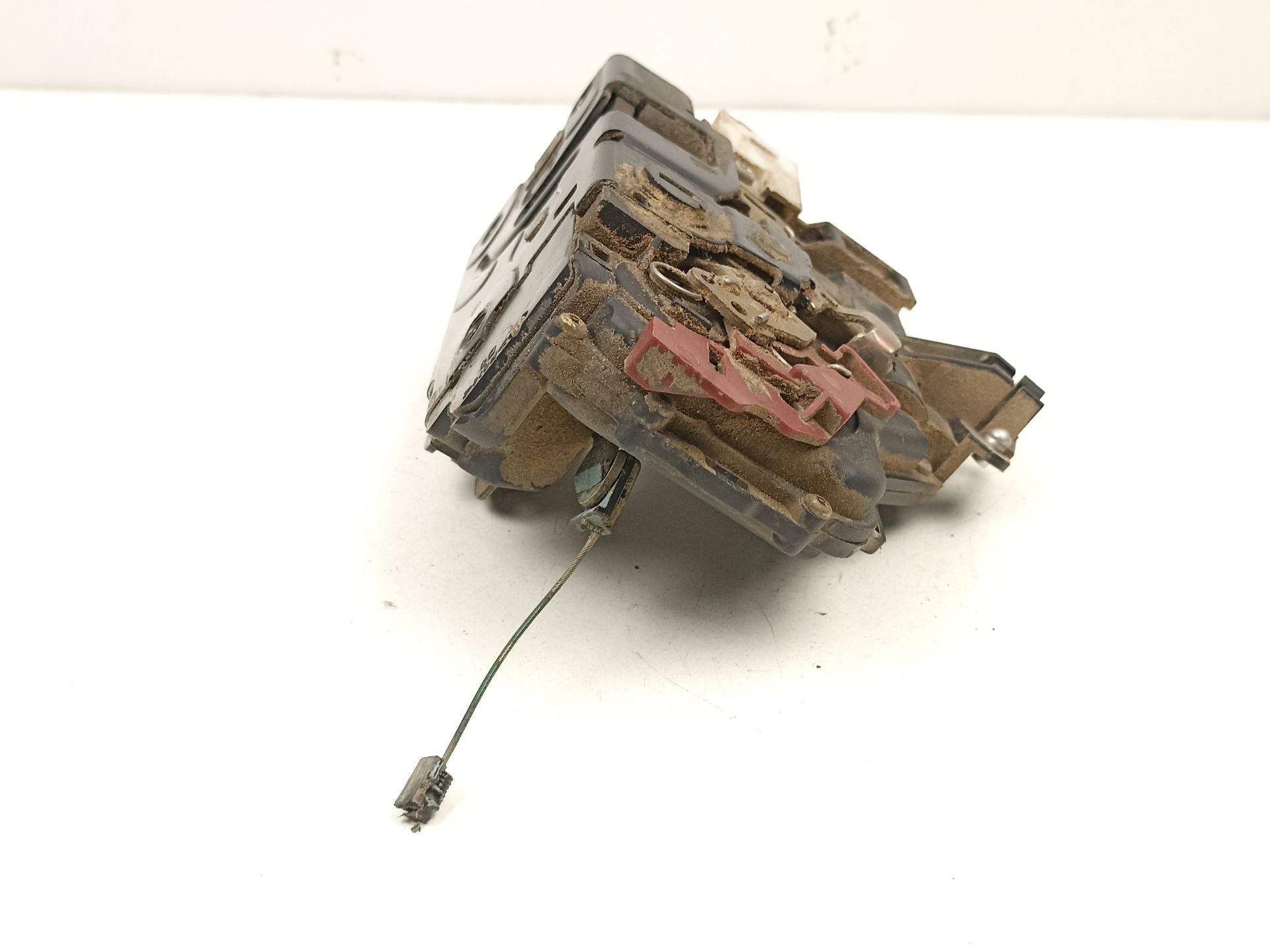 CERRADURA PUERTA TRASERA DERECHA VOLKSWAGEN TOUAREG (7LA, 7L6, 7L7) 7L0839016B 7L0839016B - Vista 3