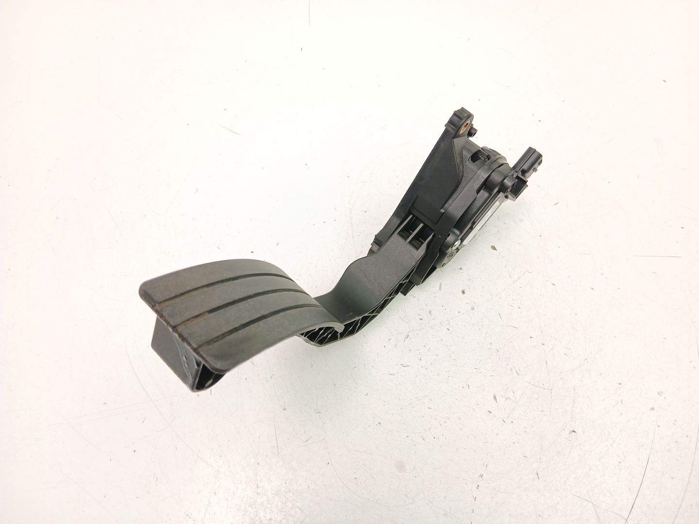 POTENCIOMETRO ACELERACION DACIA SANDERO II (B8_) 180022703R / 6PV00997803 180022703R6PV00997803