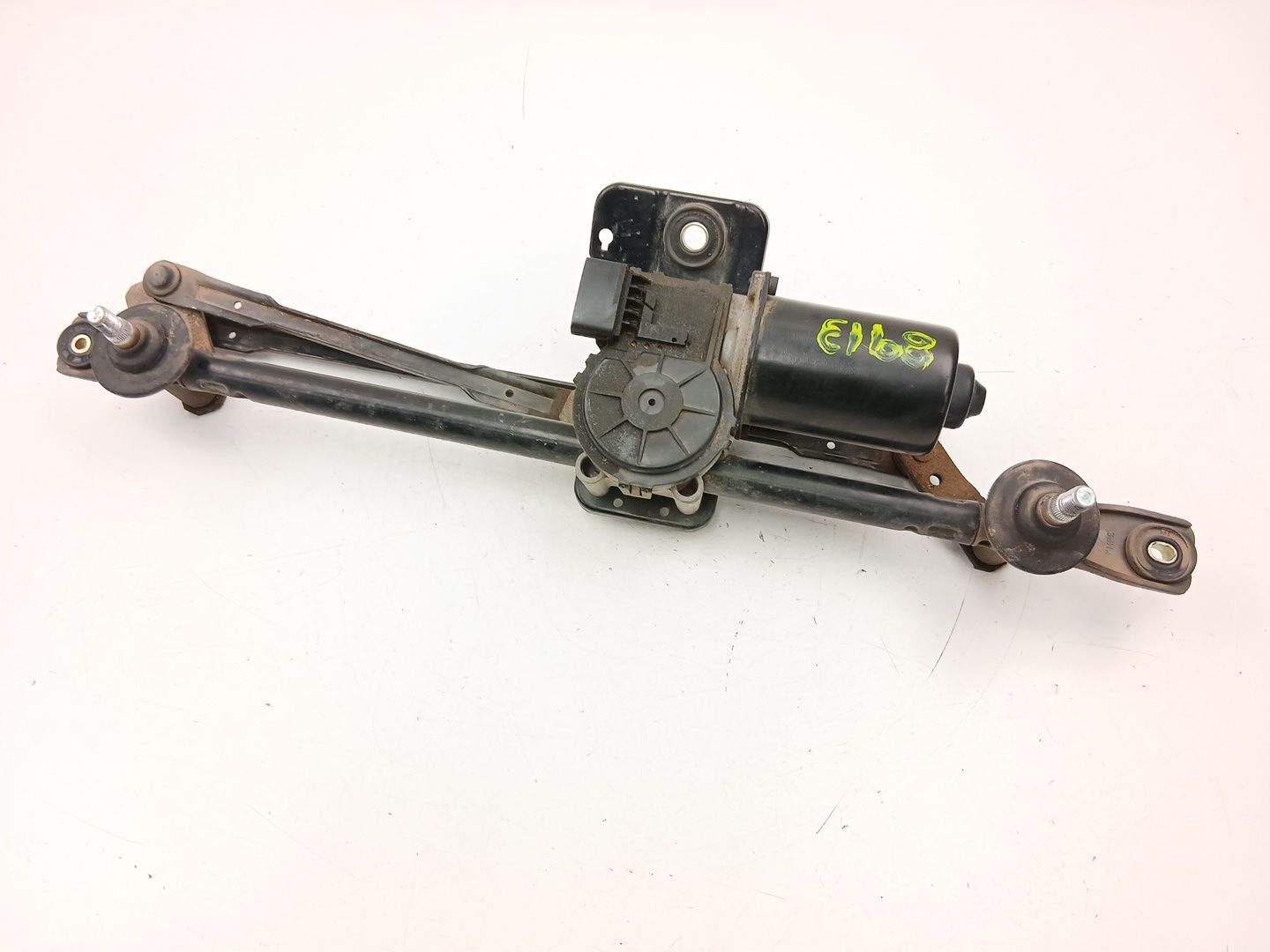 MOTOR LIMPIA DELANTERO KIA SPORTAGE II (JE_, KM_) 981101F000 981101F000