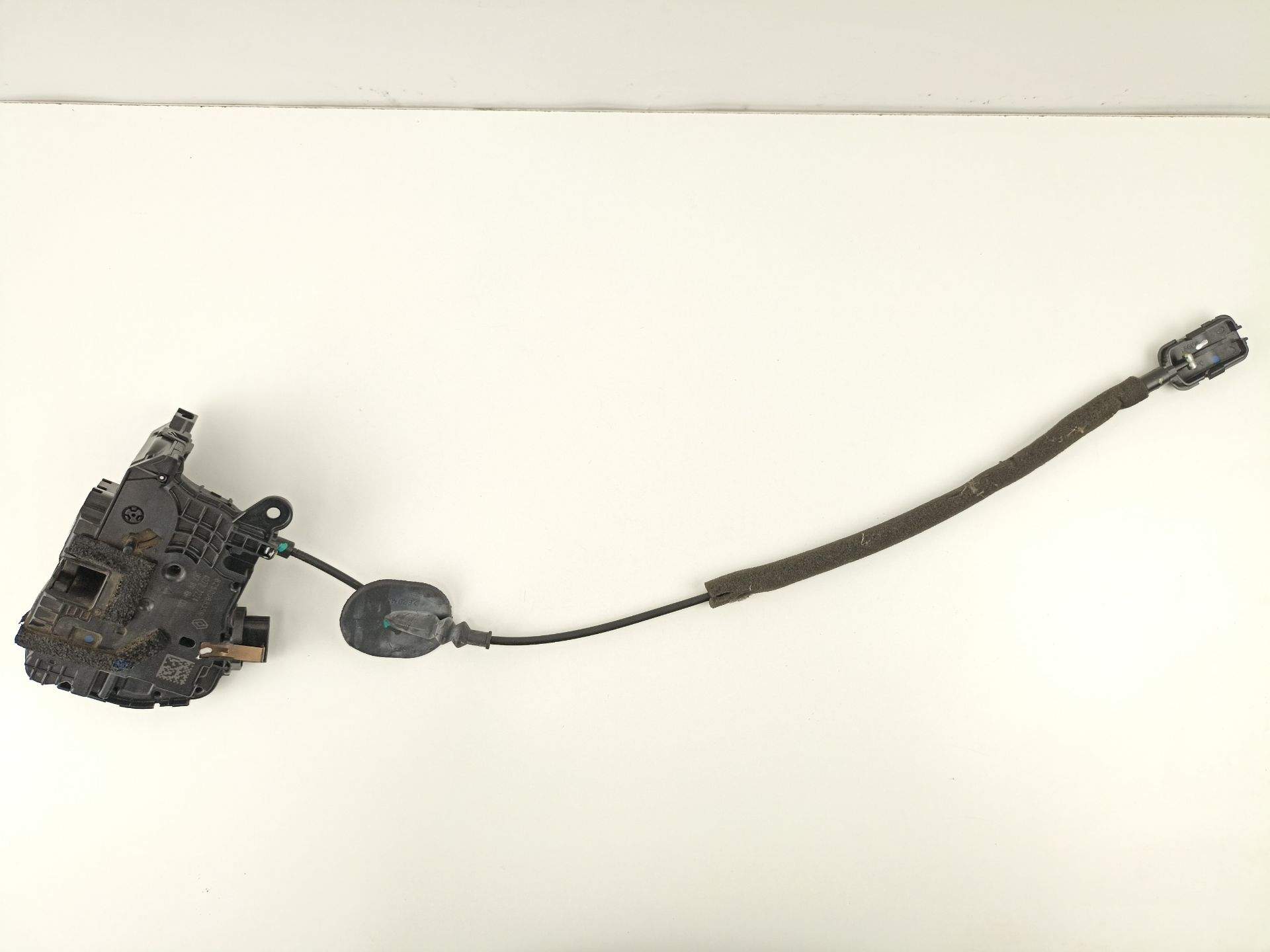 CERRADURA PUERTA TRASERA DERECHA RENAULT CAPTUR I (J5_, H5_) 825008835R / 40727224 825008835R40727224