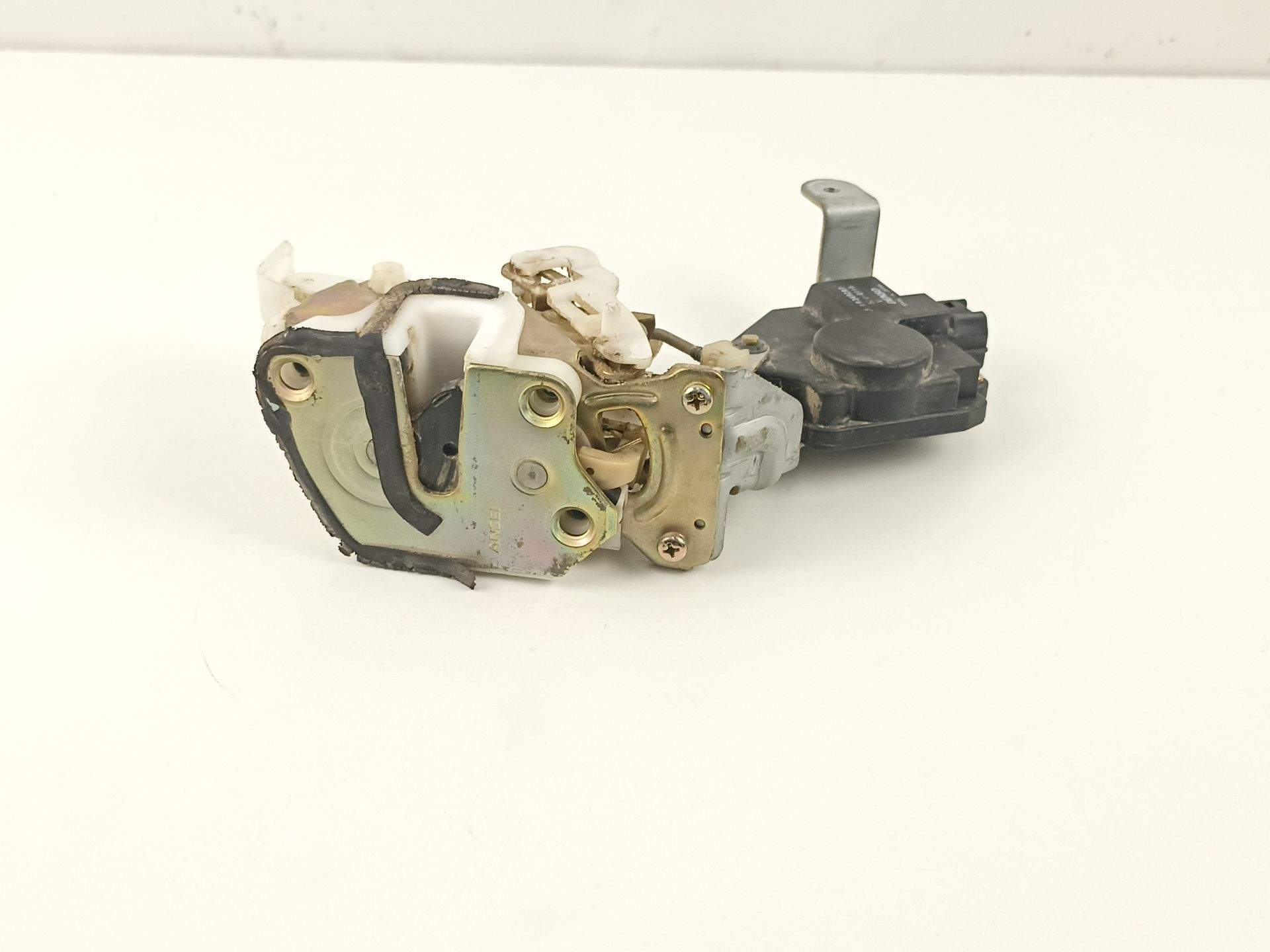 CERRADURA PUERTA TRASERA IZQUIERDA MITSUBISHI MONTERO MR512243 / MR349287 / 1015280110 MR512243MR3492871015280110