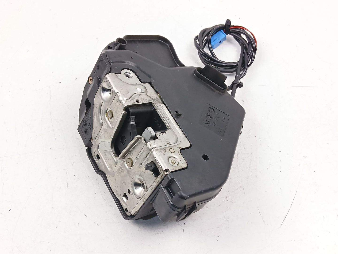 CERRADURA PUERTA TRASERA DERECHA MERCEDES-BENZ CLASE E (W211) A2117300635 A2117300635