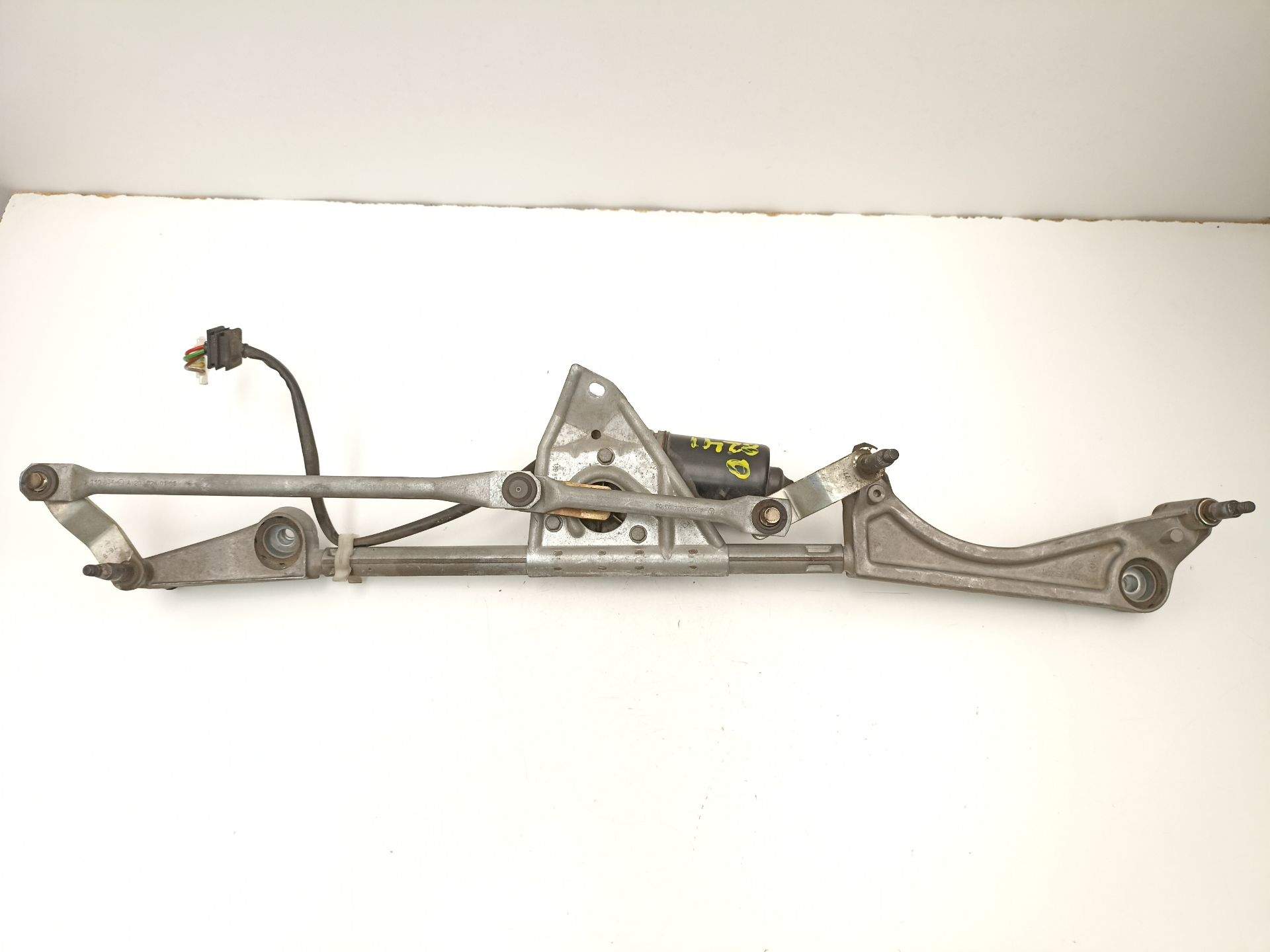 MOTOR LIMPIA DELANTERO MERCEDES-BENZ CLASE C T-Model (S203) A2038204742 / A2038200342 / 404518 A2038204742A2038200342404518