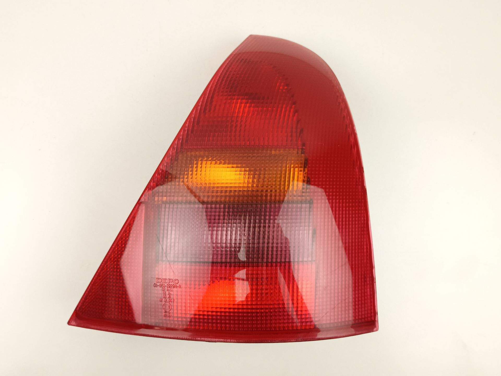 PILOTO TRASERO DERECHO RENAULT Clio II Fase I (B/CBO) 7700410518 7700410518 - Vista 2