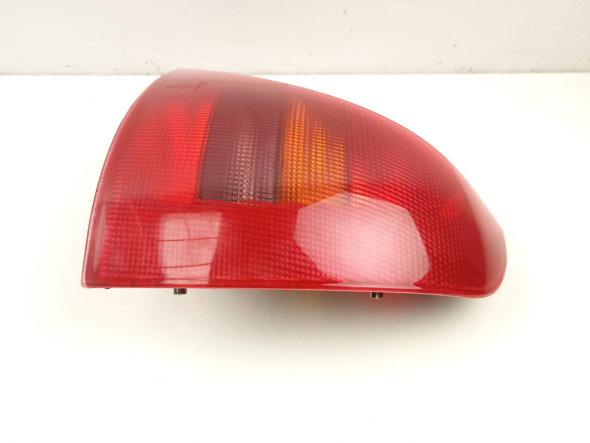 PILOTO TRASERO DERECHO RENAULT Clio II Fase I (B/CBO) 7700410518 7700410518 - Vista 3