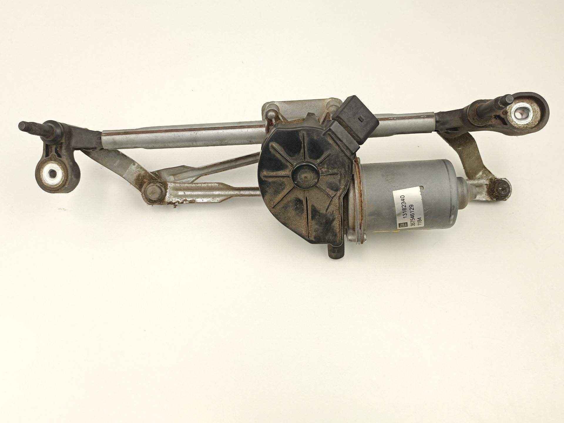 MOTOR LIMPIA DELANTERO OPEL CORSA D 13182340 / 367546129 13182340367546129 - Vista 2