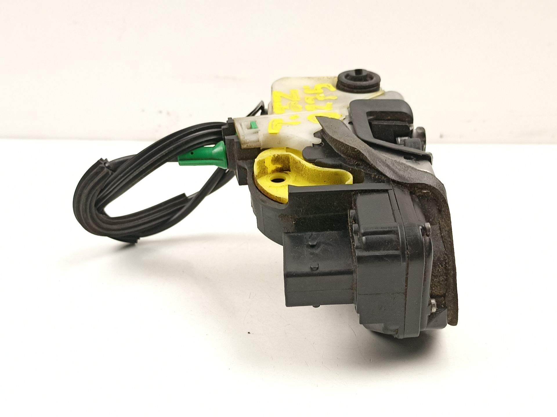 CERRADURA PUERTA TRASERA IZQUIERDA CHEVROLET ORLANDO (J309) 13579557 13579557 - Vista 3