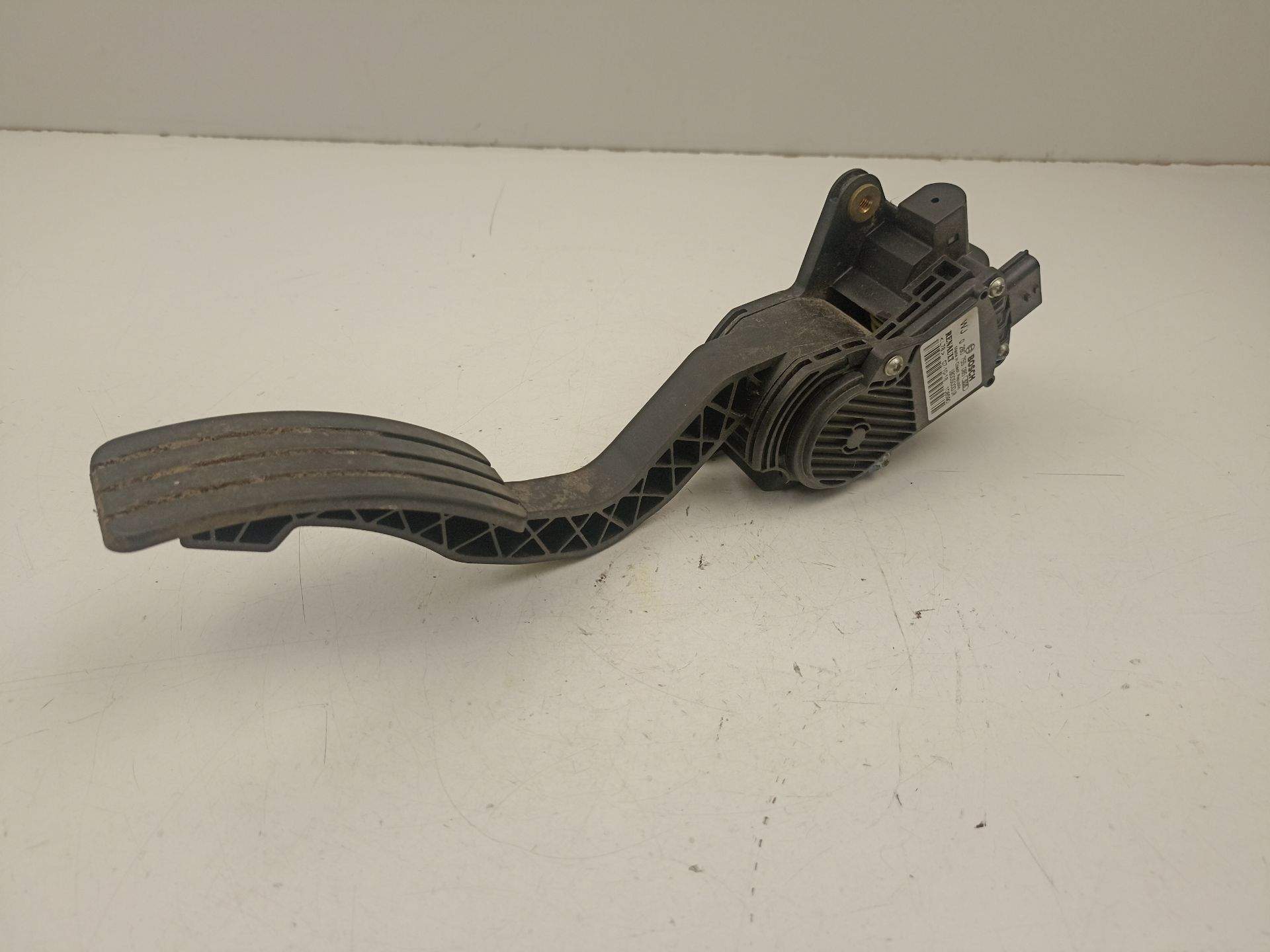 POTENCIOMETRO ACELERACION RENAULT LAGUNA III (BT0/1) 180050001R / 0280755085 180050001R0280755085