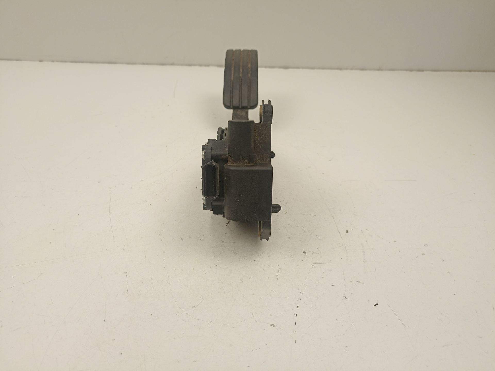 POTENCIOMETRO ACELERACION RENAULT LAGUNA III (BT0/1) 180050001R / 0280755085 180050001R0280755085 - Vista 3