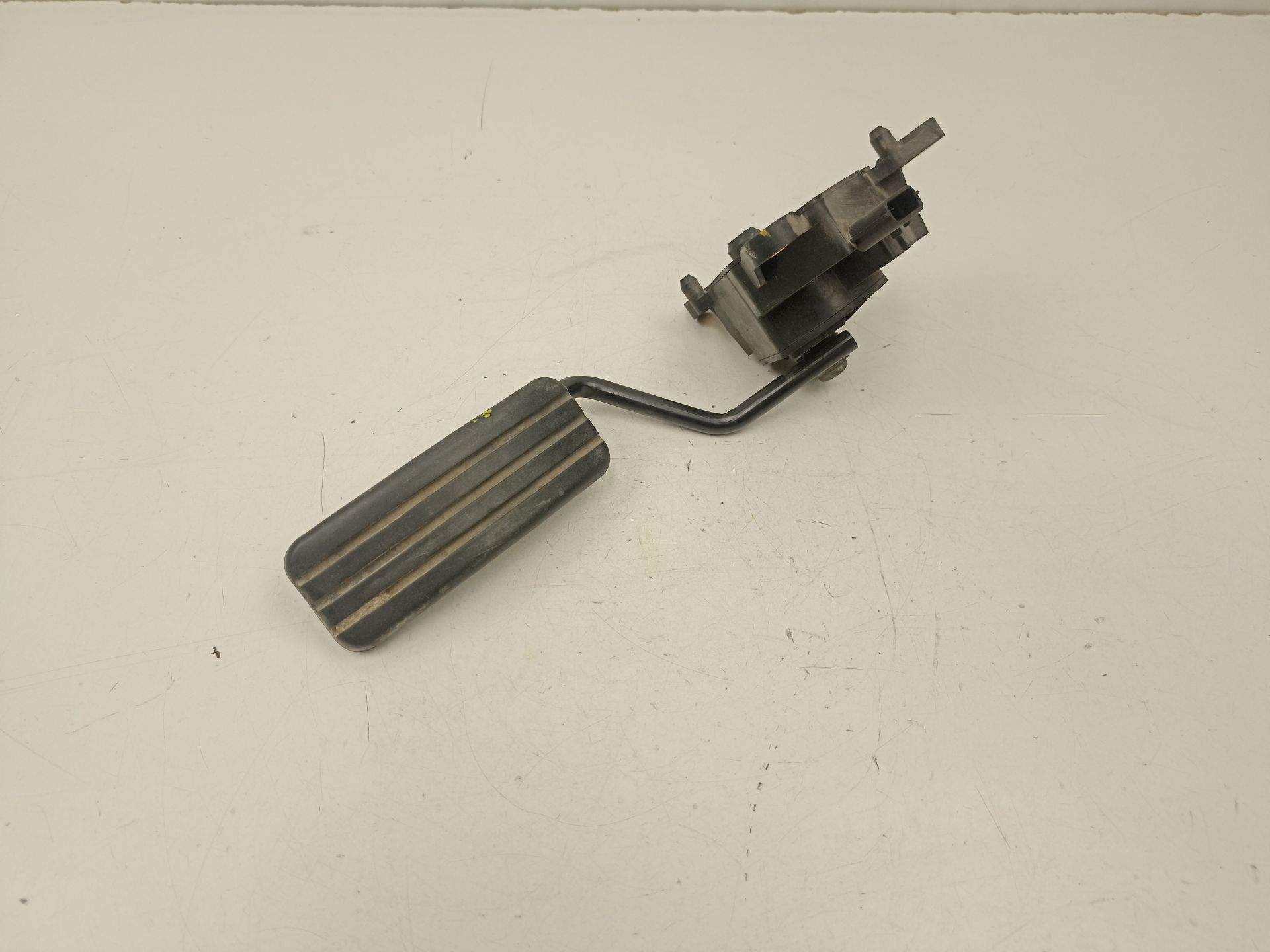 POTENCIOMETRO ACELERACION RENAULT KANGOO Express (FW0/1_) 8200436864 8200436864 - Vista 2