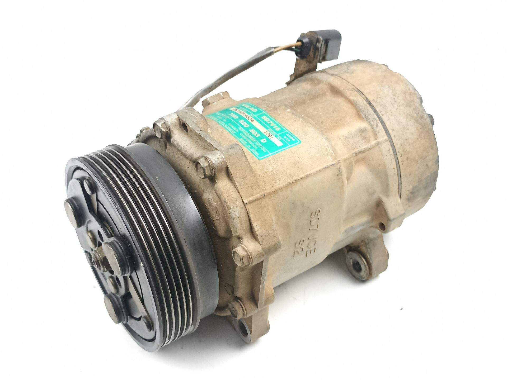 COMPRESOR AIRE ACONDICIONADO VOLKSWAGEN TRANSPORTER T5 Furgoneta (7HA, 7HH, 7EA, 7EH) 7H0820803D / SD7V161281 7H0820803DSD7V161281