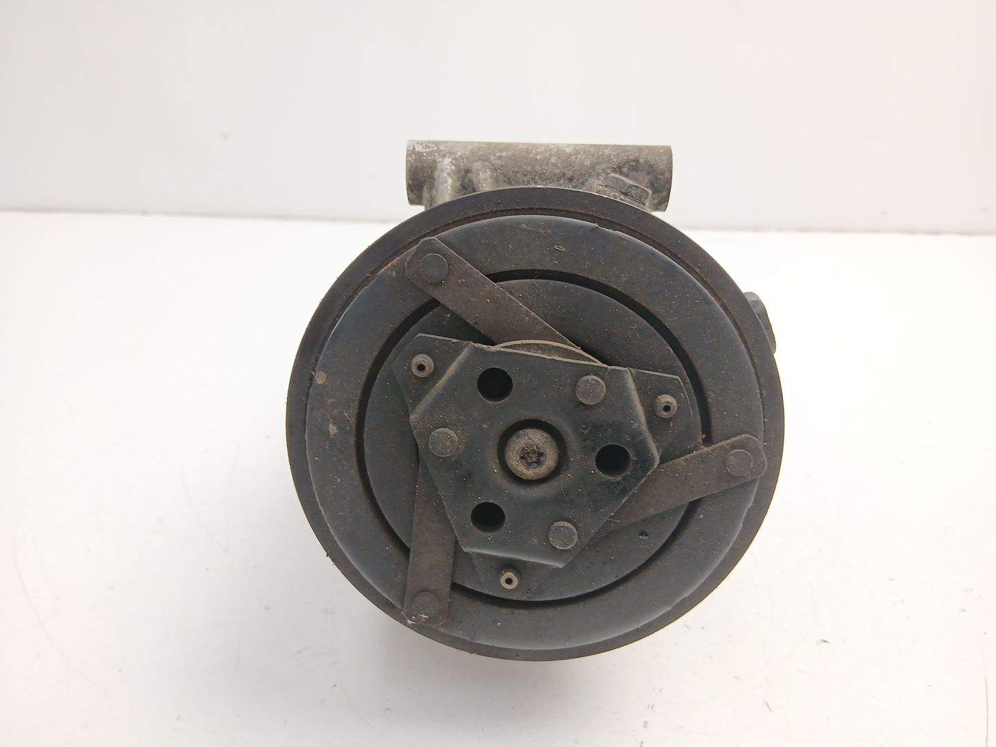 COMPRESOR AIRE ACONDICIONADO RENAULT MEGANE II (BM0/1_, CM0/1_) 8200457418 8200457418 - Vista 3