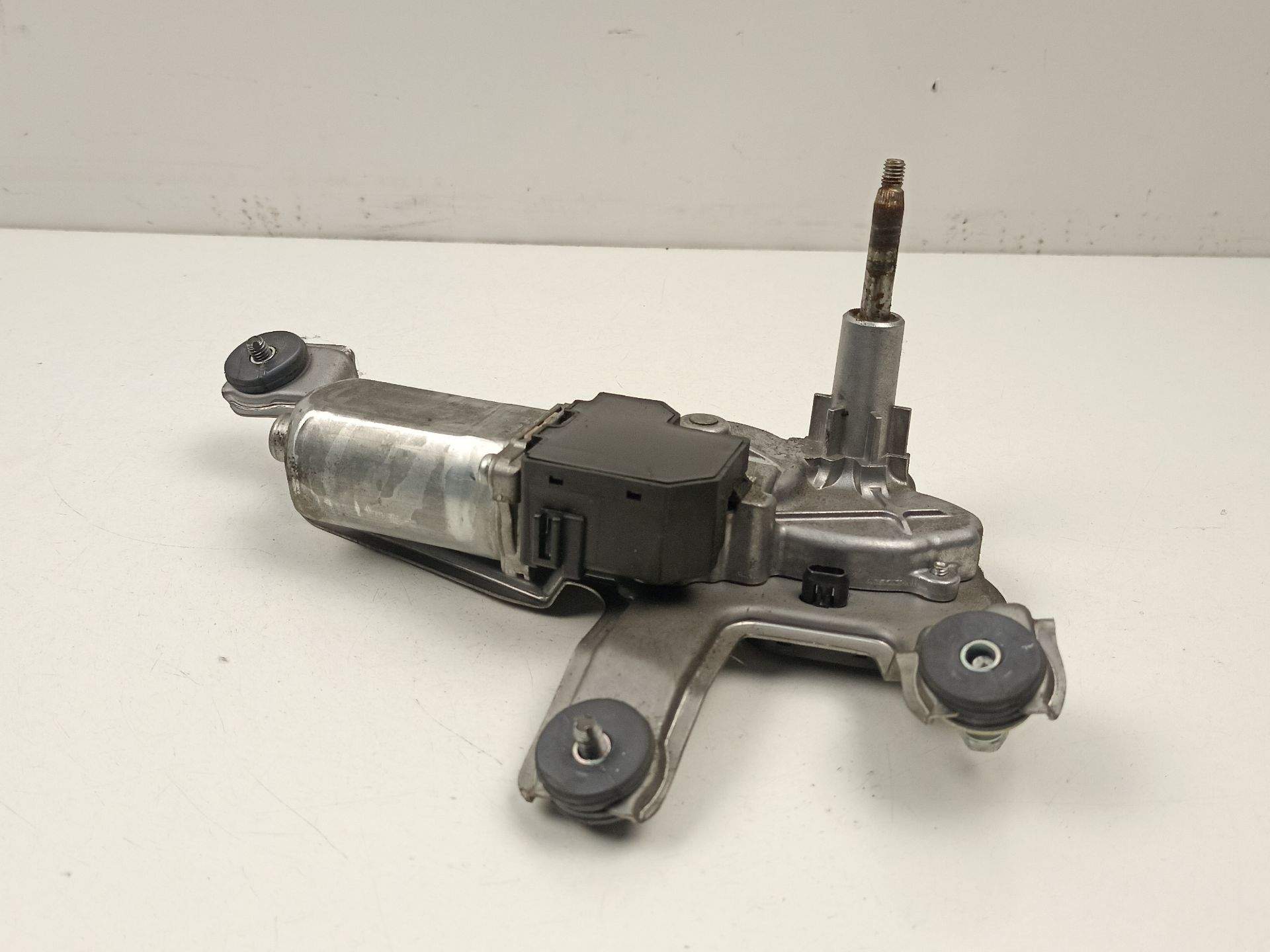 MOTOR LIMPIA TRASERO TOYOTA COROLLA Verso (ZER_, ZZE12_, R1_) 851300F020 / 2596004010 851300F0202596004010 - Vista 3