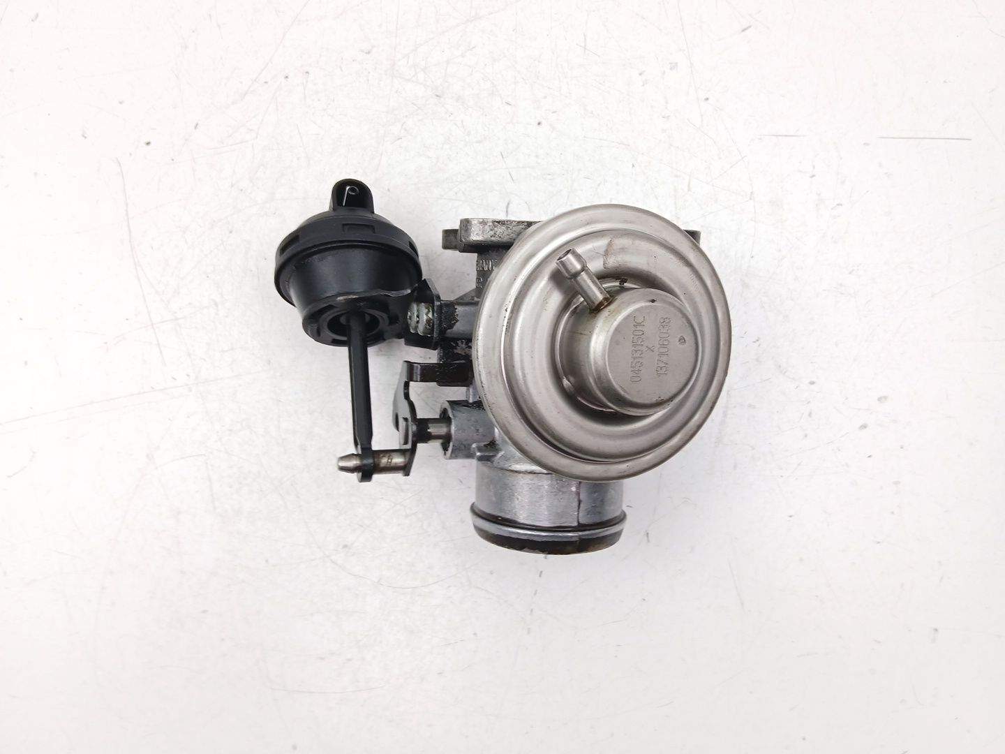 VALVULA EGR VOLKSWAGEN POLO (6N2) 038129637B / 045131501C 038129637B045131501C - Vista 2