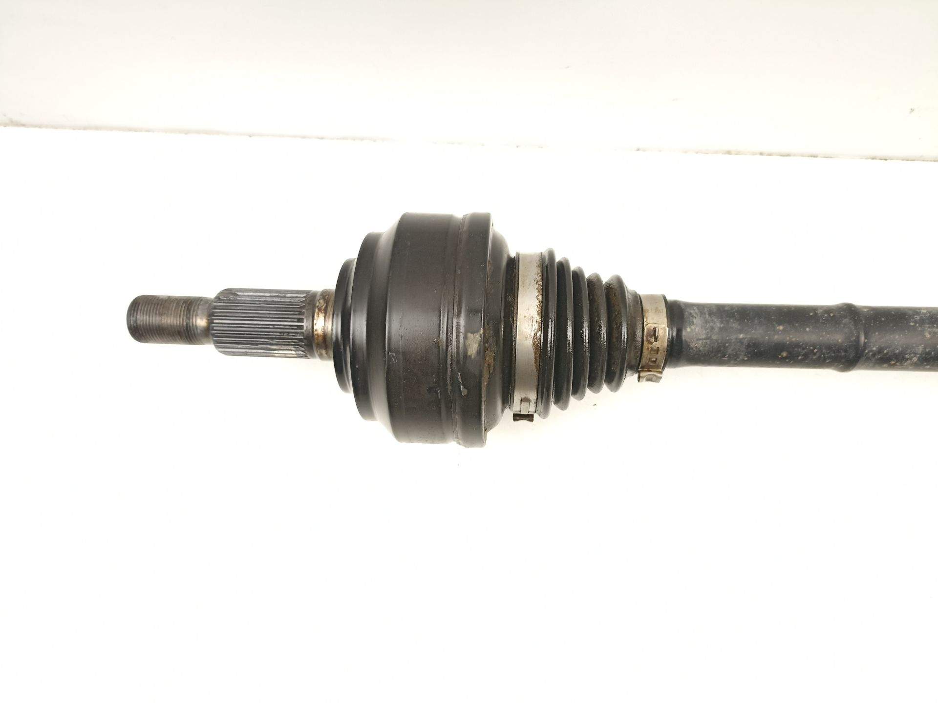 TRANSMISION TRASERA IZQUIERDA VOLKSWAGEN TOUAREG (7LA, 7L6, 7L7) 7L0501201A 7L0501201A - Vista 3