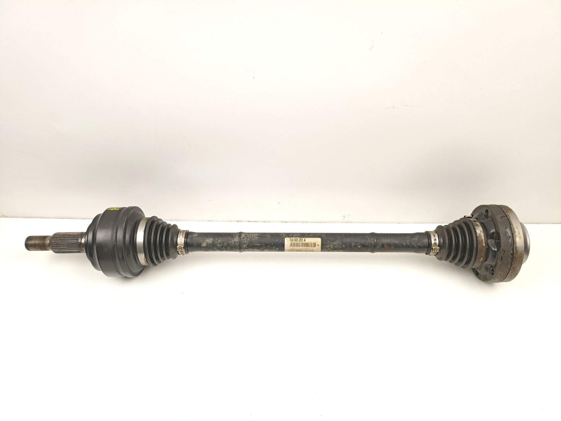 TRANSMISION TRASERA DERECHA VOLKSWAGEN TOUAREG (7LA, 7L6, 7L7) 7L0501201A 7L0501201A