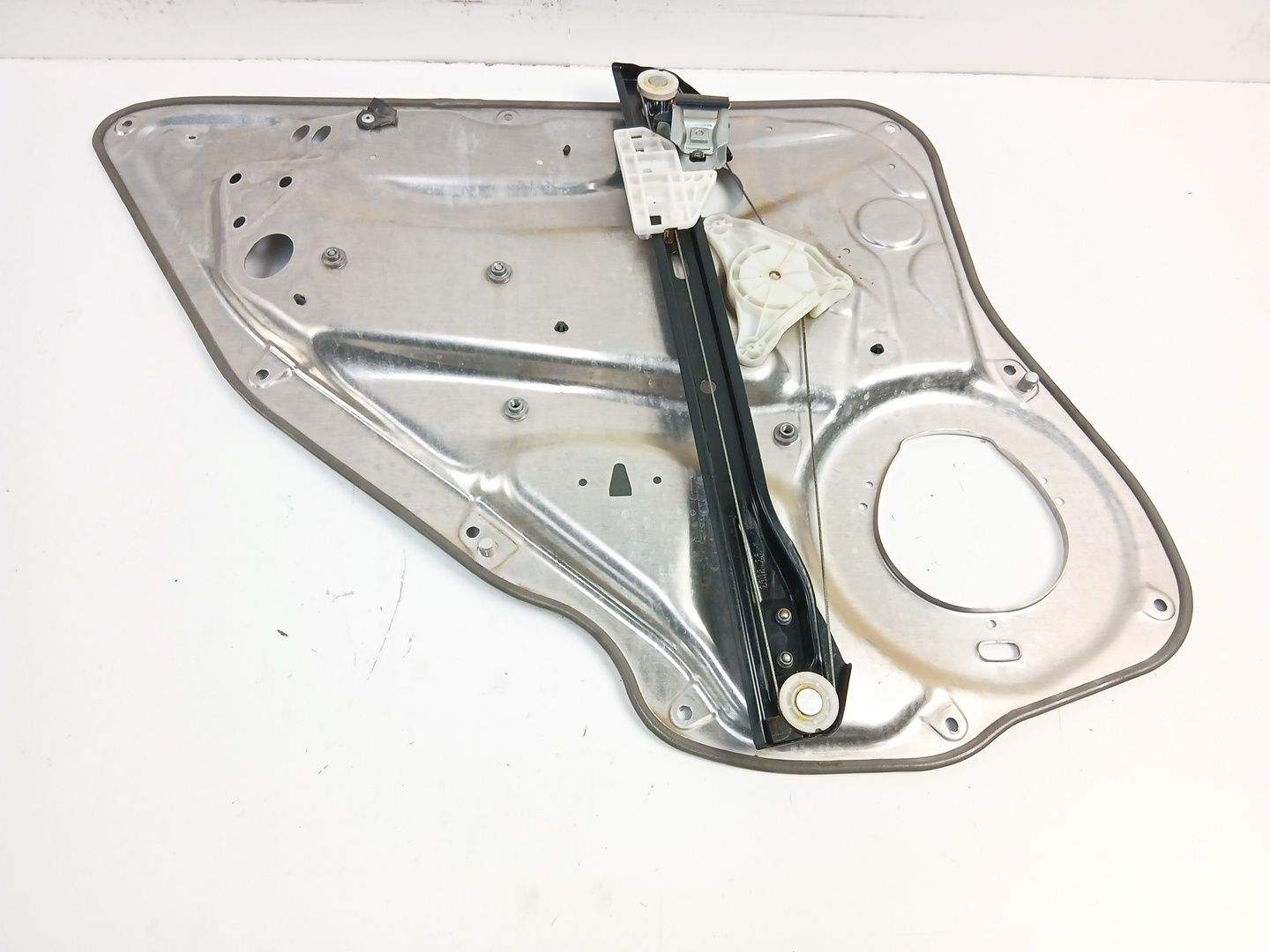ELEVALUNAS TRASERO DERECHO MERCEDES-BENZ CLASE C T-Model (S204) A2047300879 A2047300879