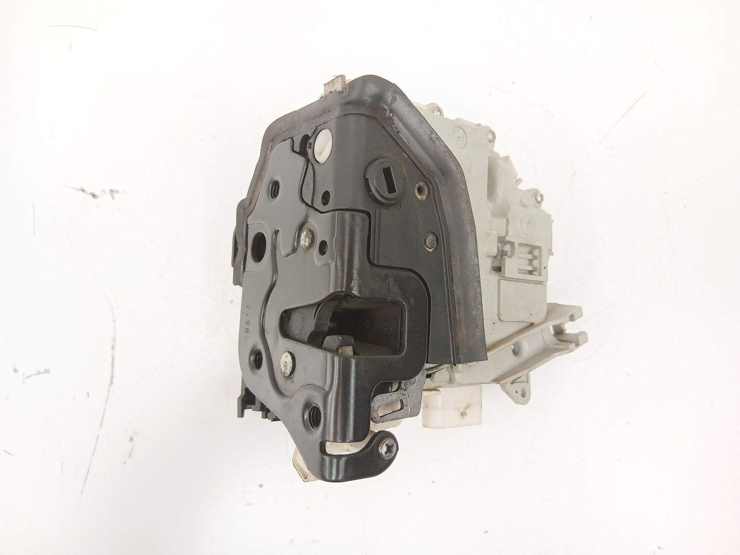 CERRADURA PUERTA TRASERA IZQUIERDA AUDI Q5 (8RB) 8K0839015C 8K0839015C - Vista 2