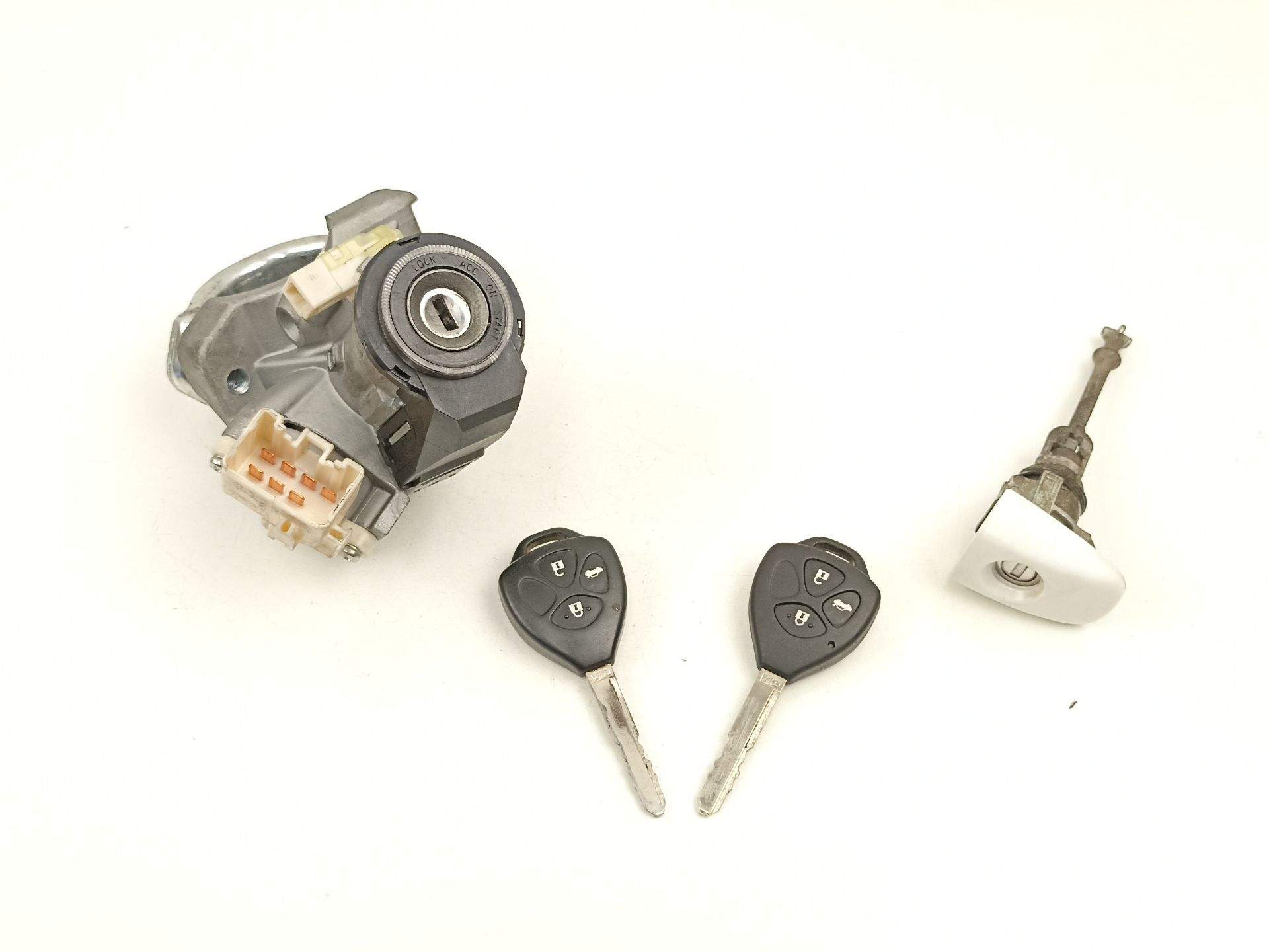 CONMUTADOR DE ARRANQUE TOYOTA AVENSIS Station Wagon (_T27_) 450200203 / 29653453 45020020329653453